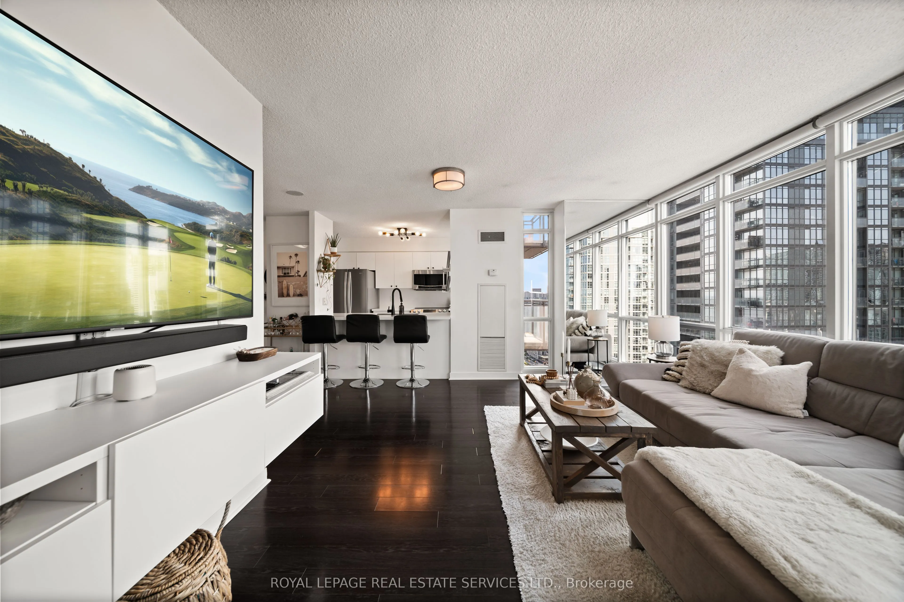 11 Brunel Court, #3906