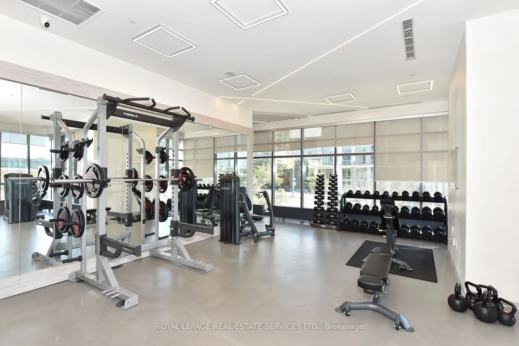 11 Brunel Court, #3906