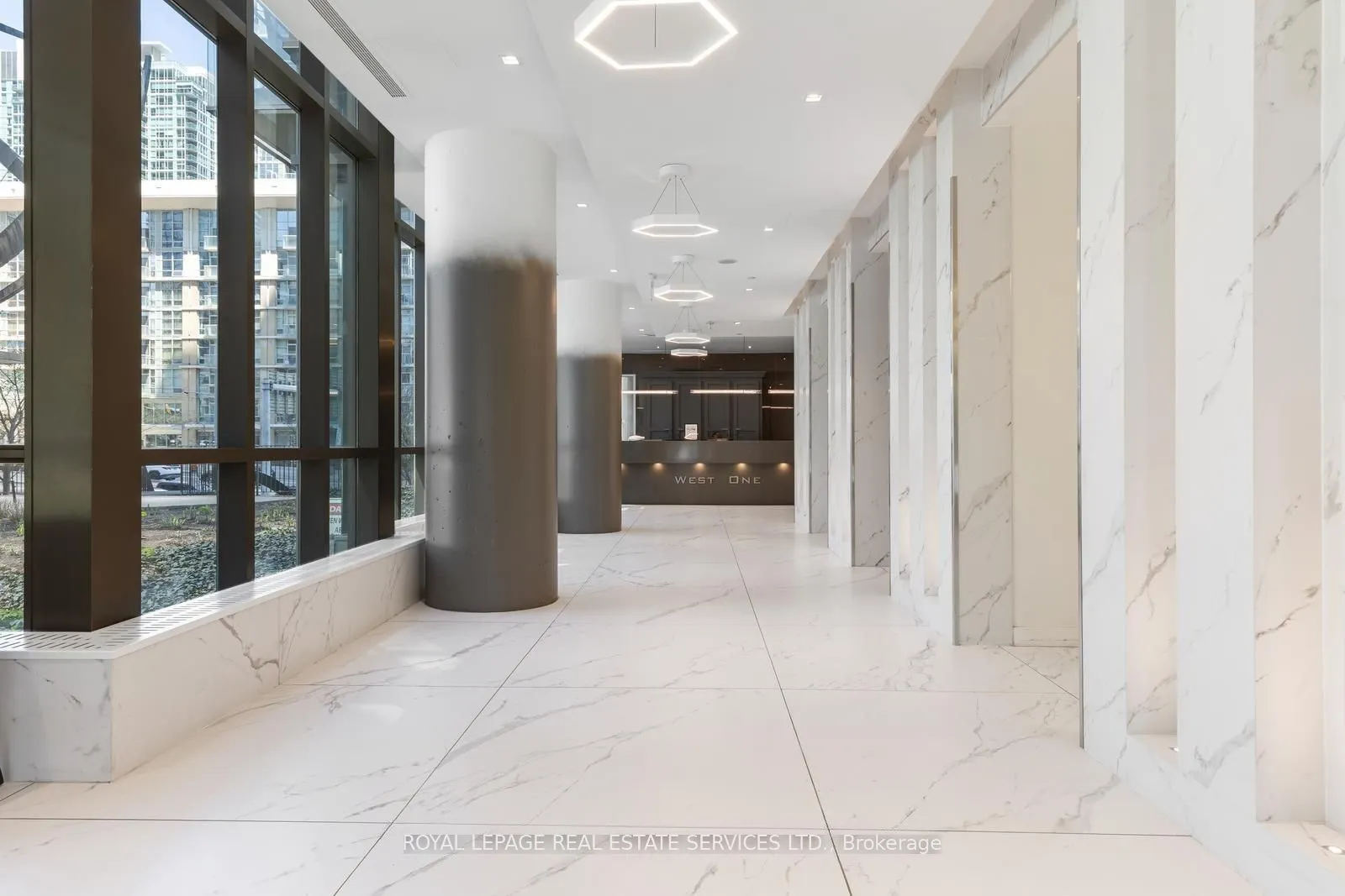 11 Brunel Court, #3906