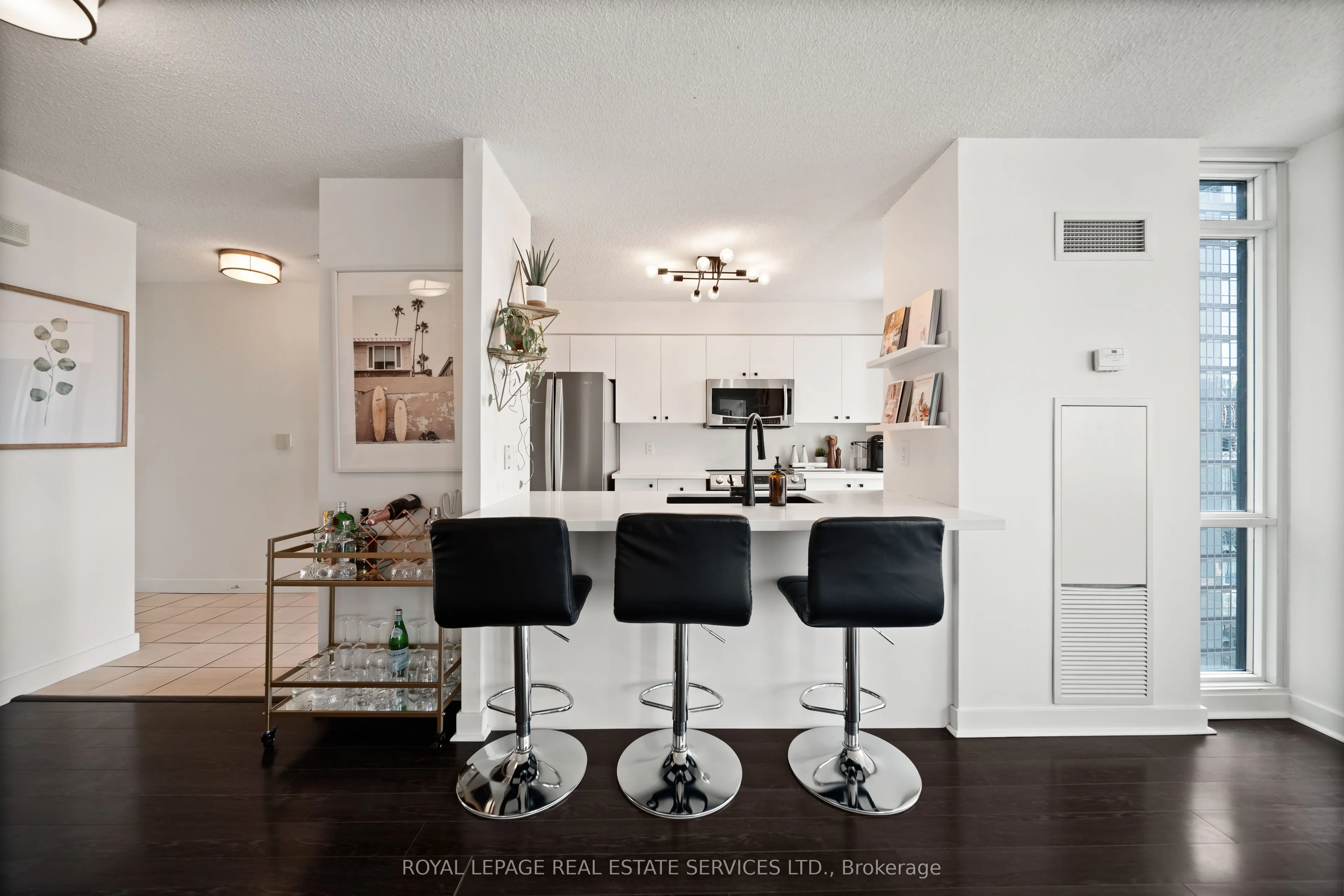 11 Brunel Court, #3906