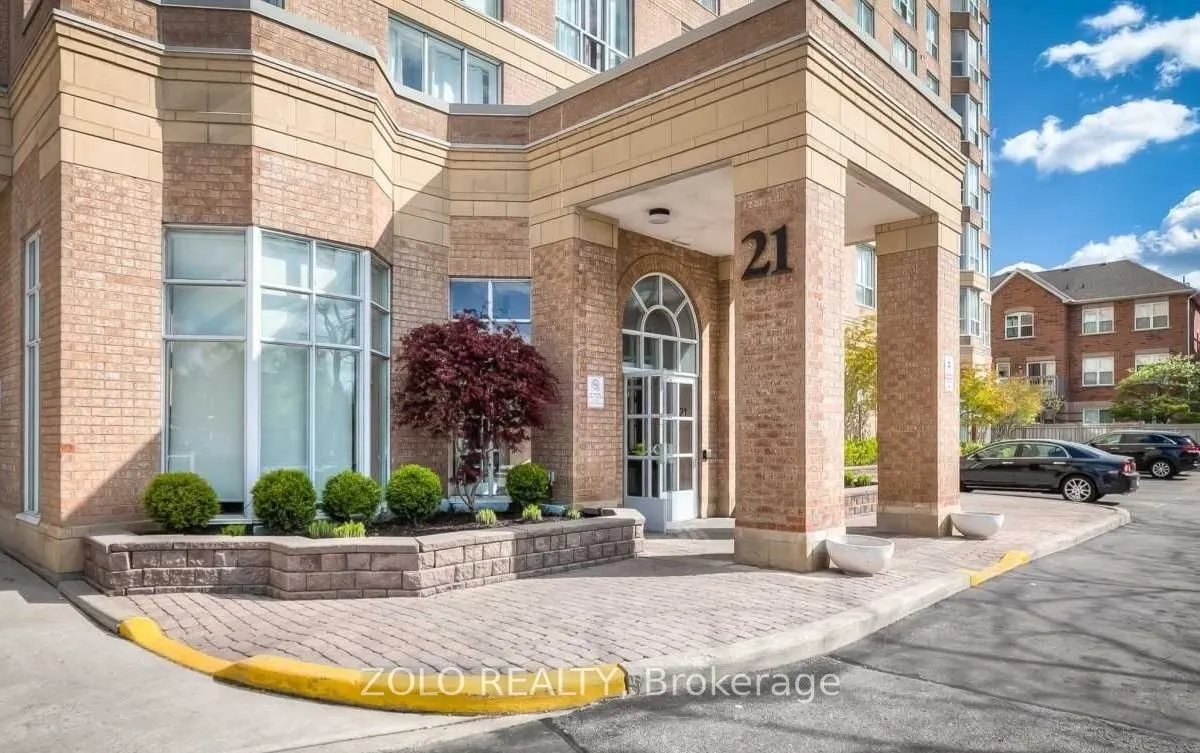 21 Overlea Boulevard N, #1107