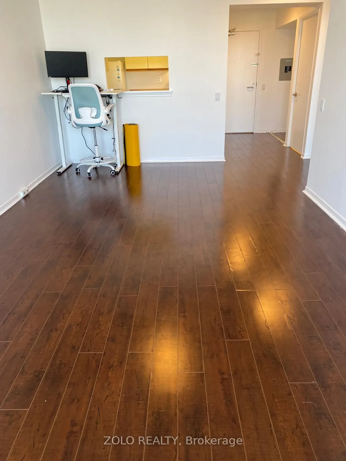 21 Overlea Boulevard N, #1107