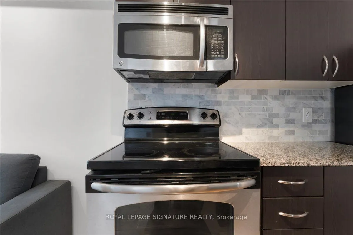 801 Sheppard Avenue, #603