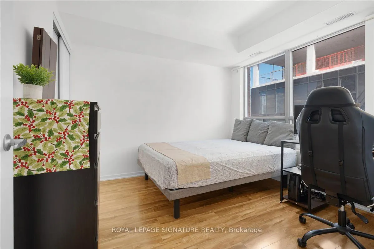 801 Sheppard Avenue, #603