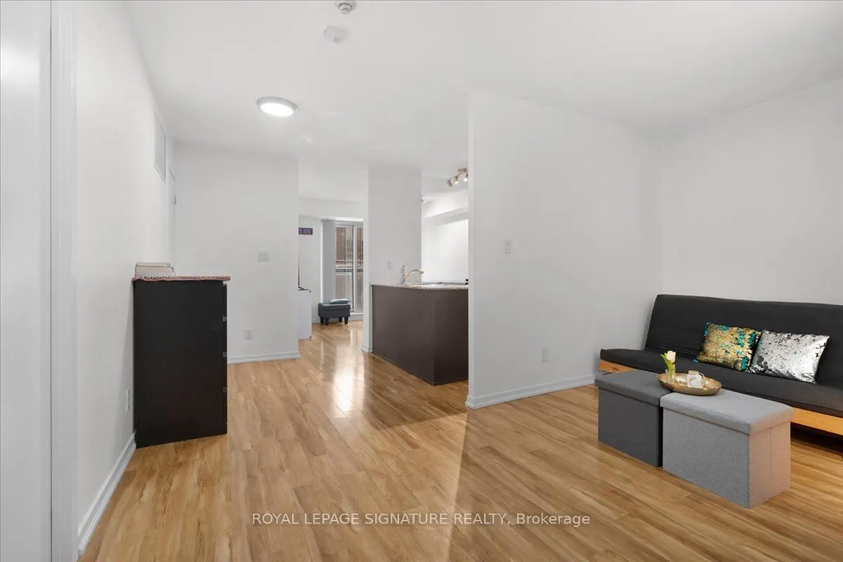 801 Sheppard Avenue, #603