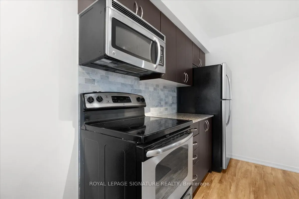 801 Sheppard Avenue, #603