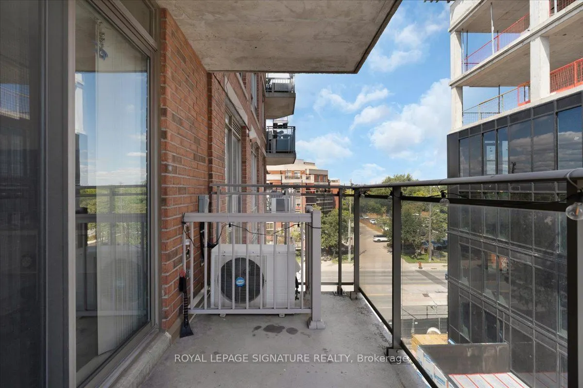 801 Sheppard Avenue, #603