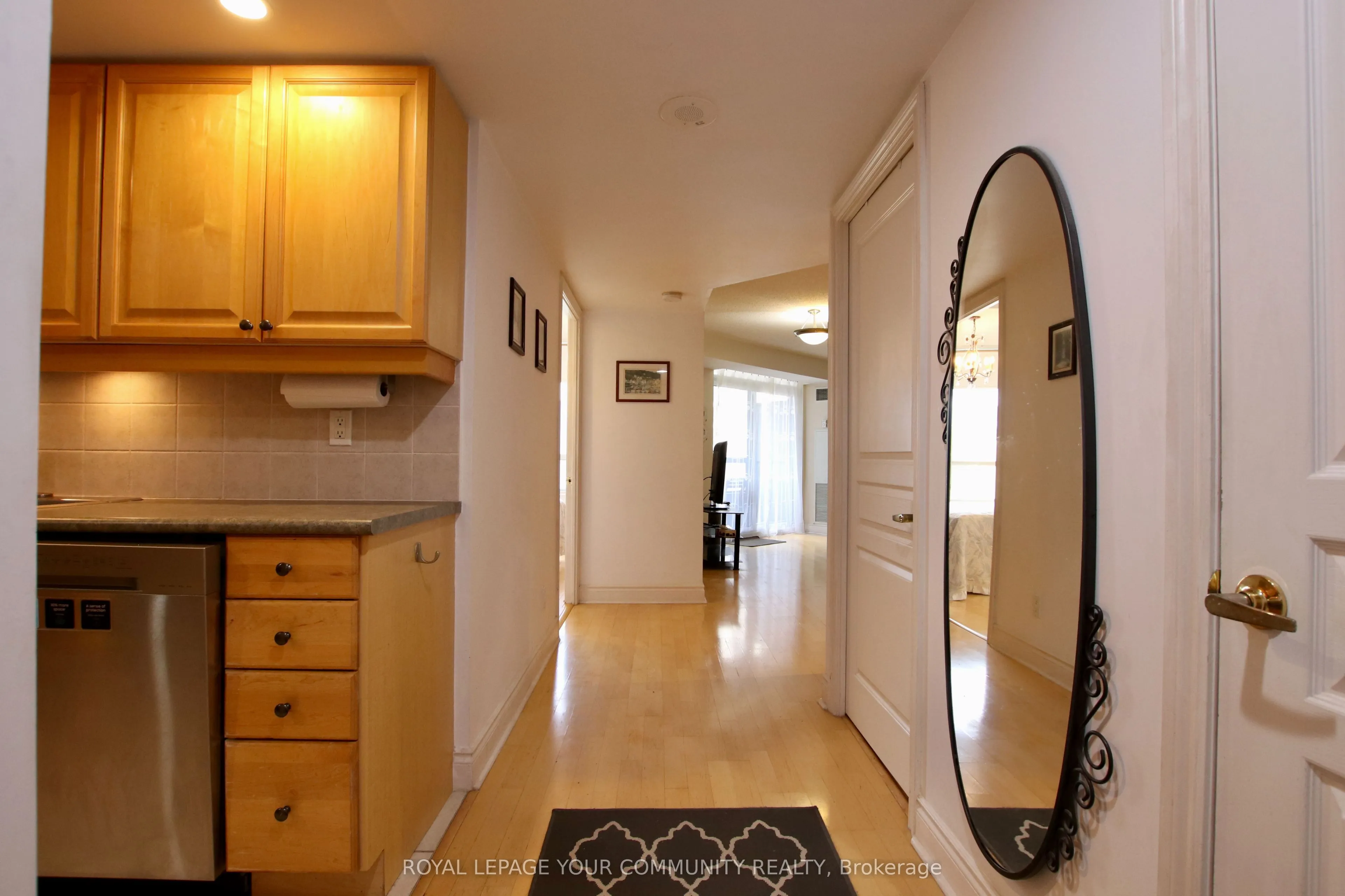 15 Northtown Way, #1629