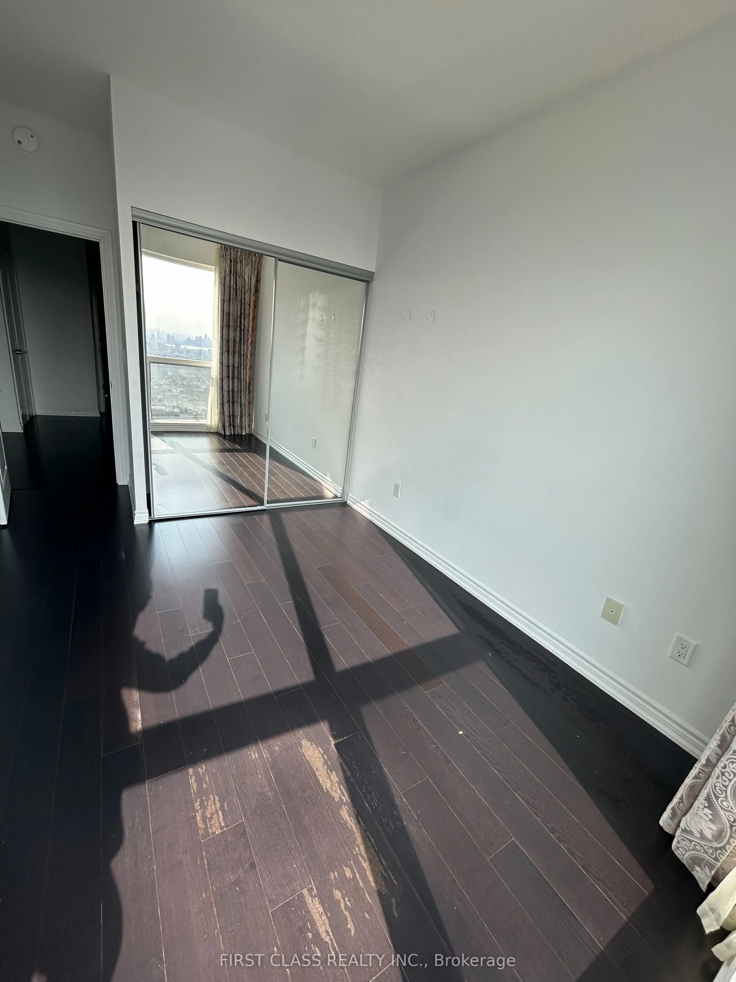 386 Yonge Street, #5714