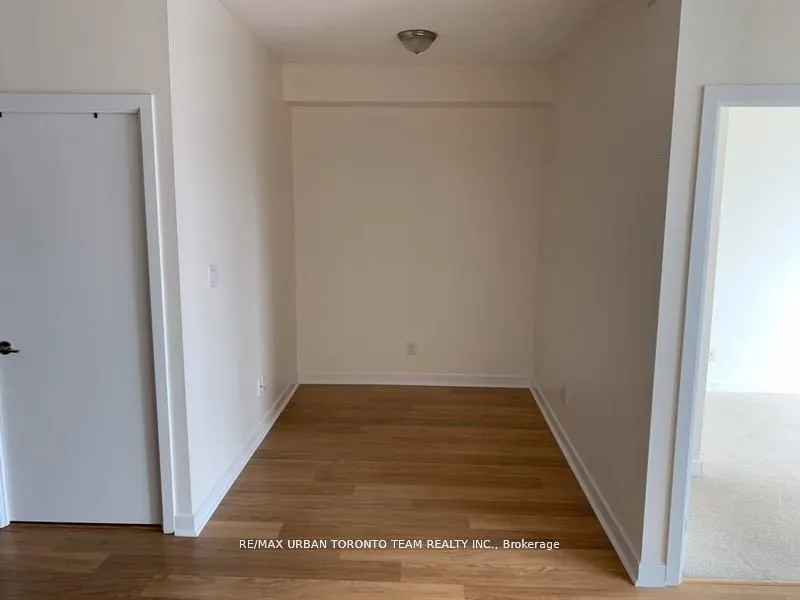 33 Bay Street, #3901