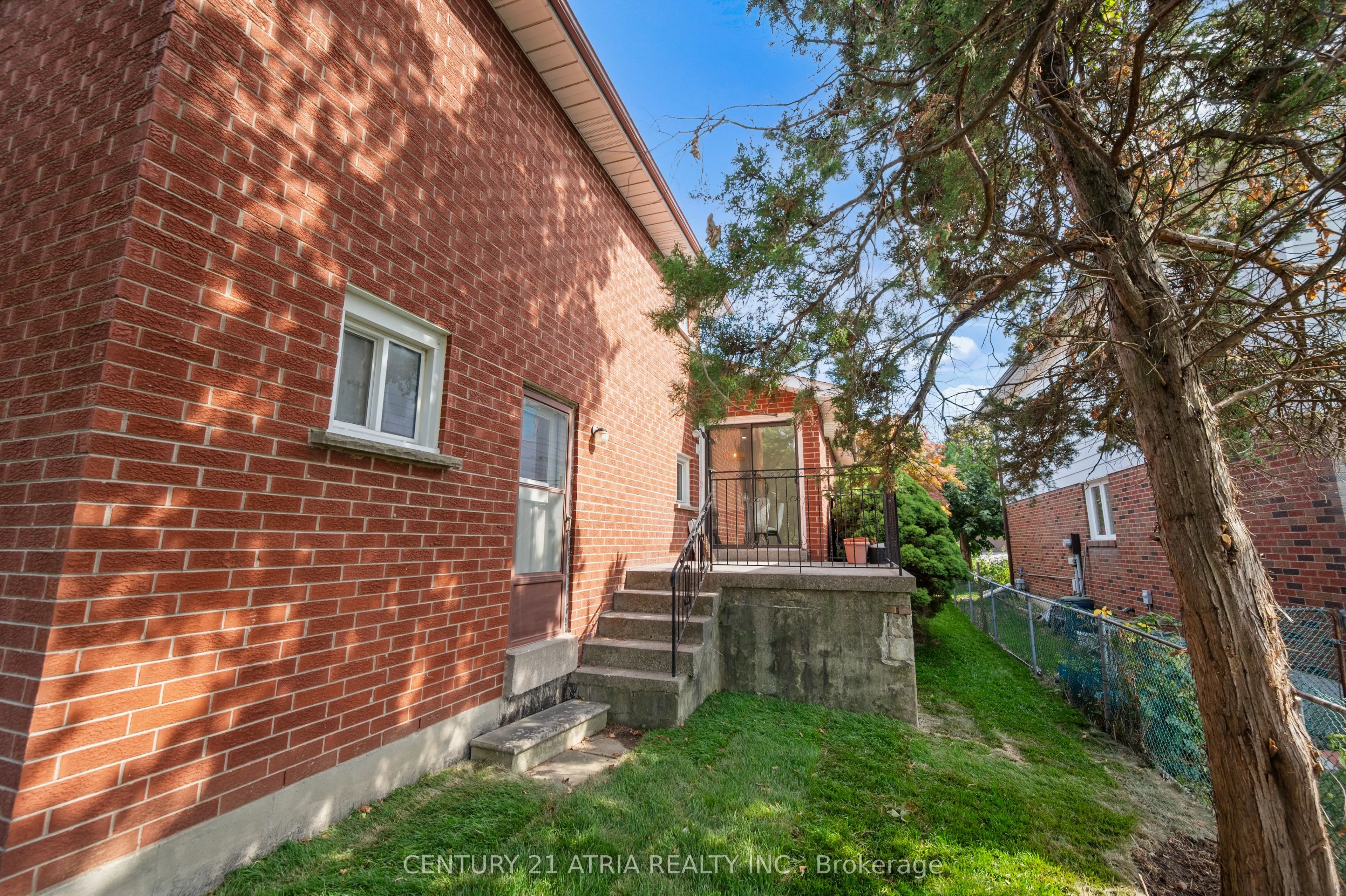 70 Ernest Avenue