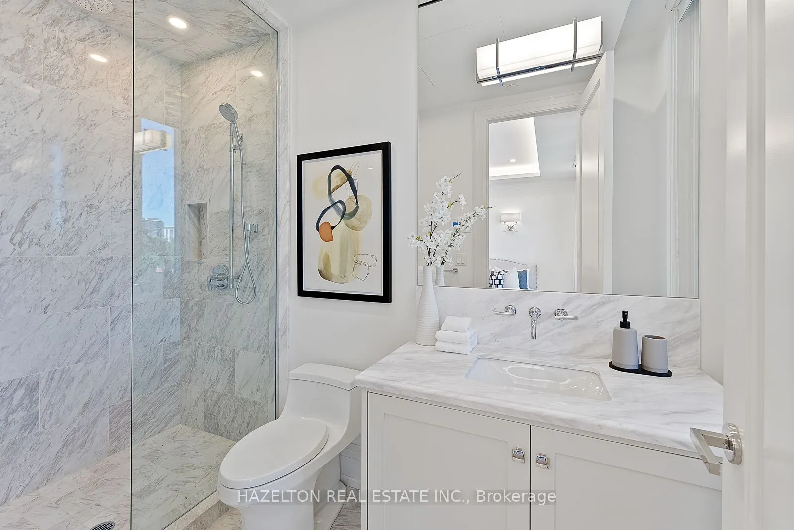 128 Hazelton Avenue, #404