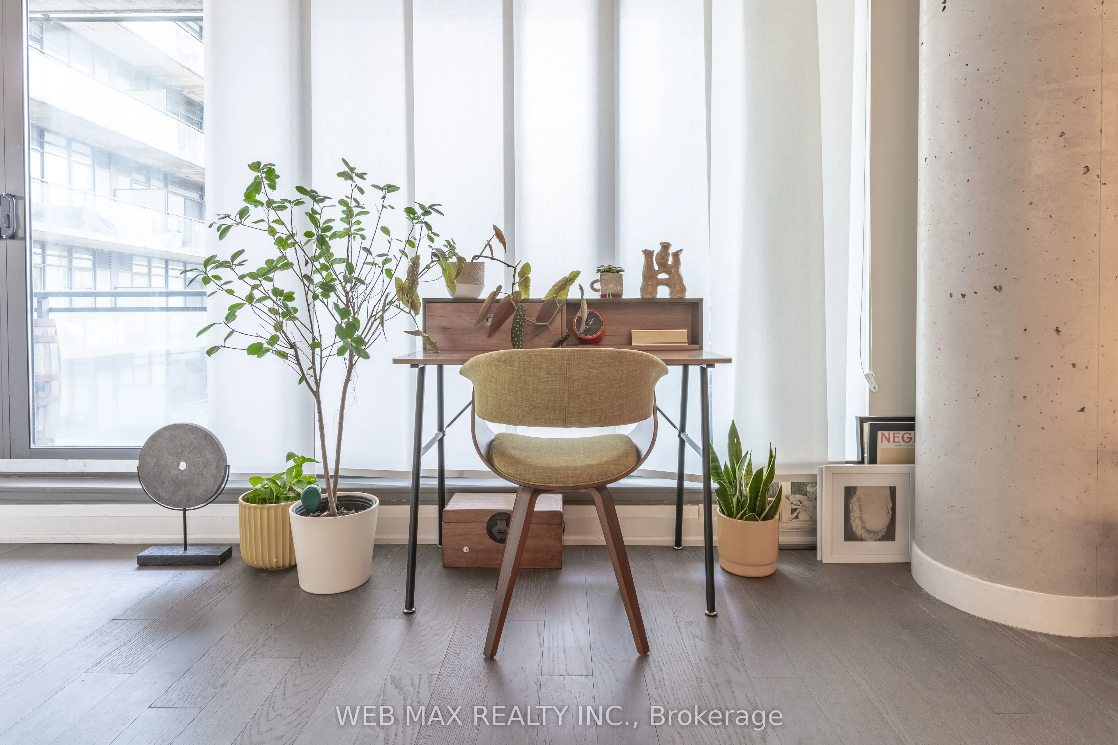 10 Morrison Street, #402 (F)