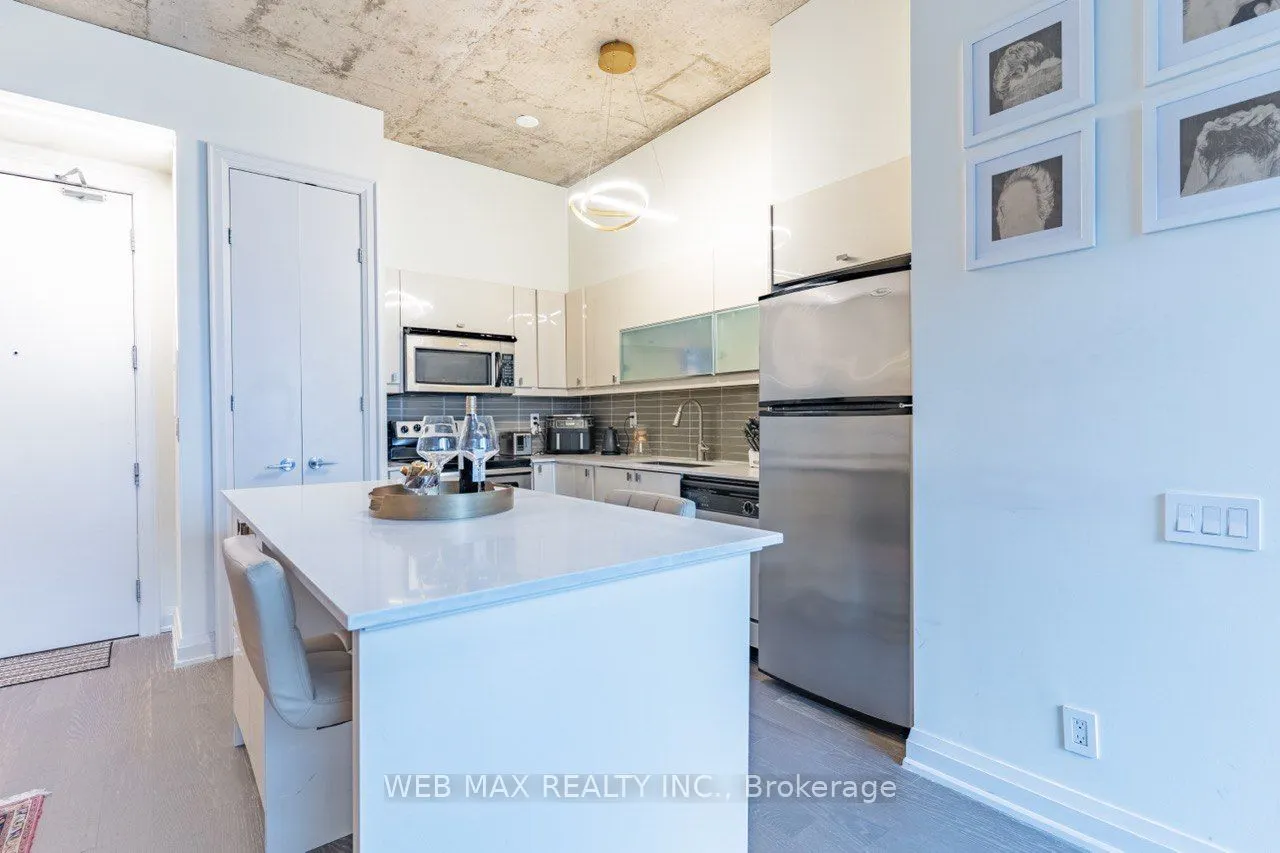 10 Morrison Street, #402 (F)