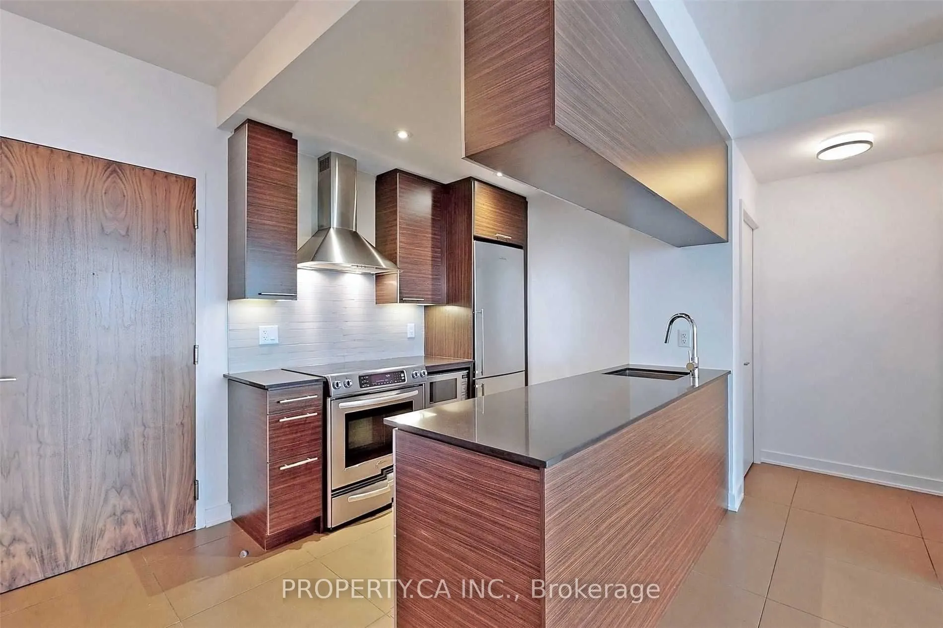 1 Market Street, #1408