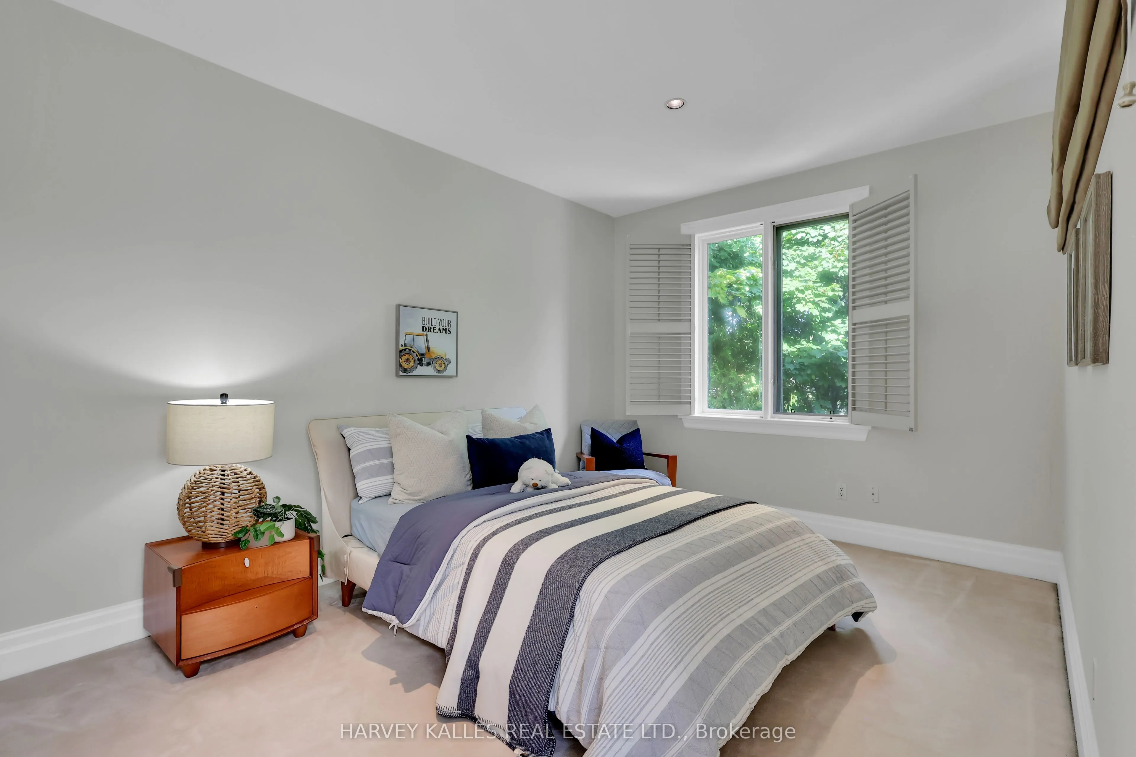 99 Bideford Avenue