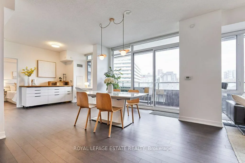 120 Bayview Avenue, #N419