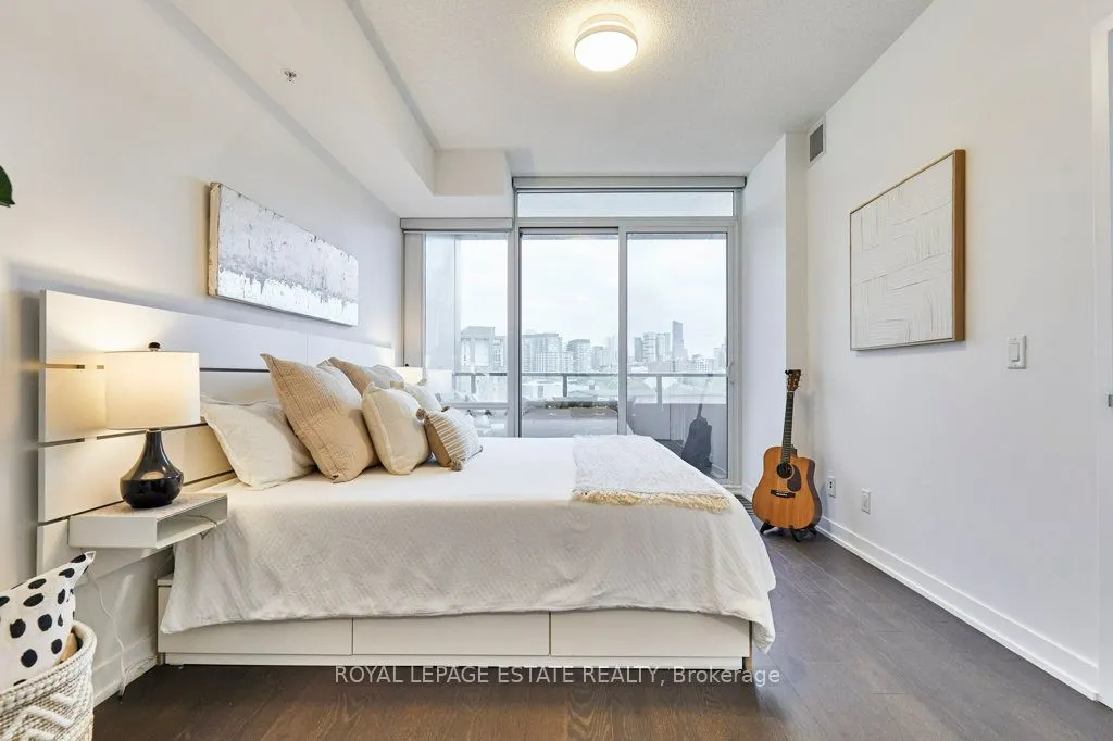120 Bayview Avenue, #N419