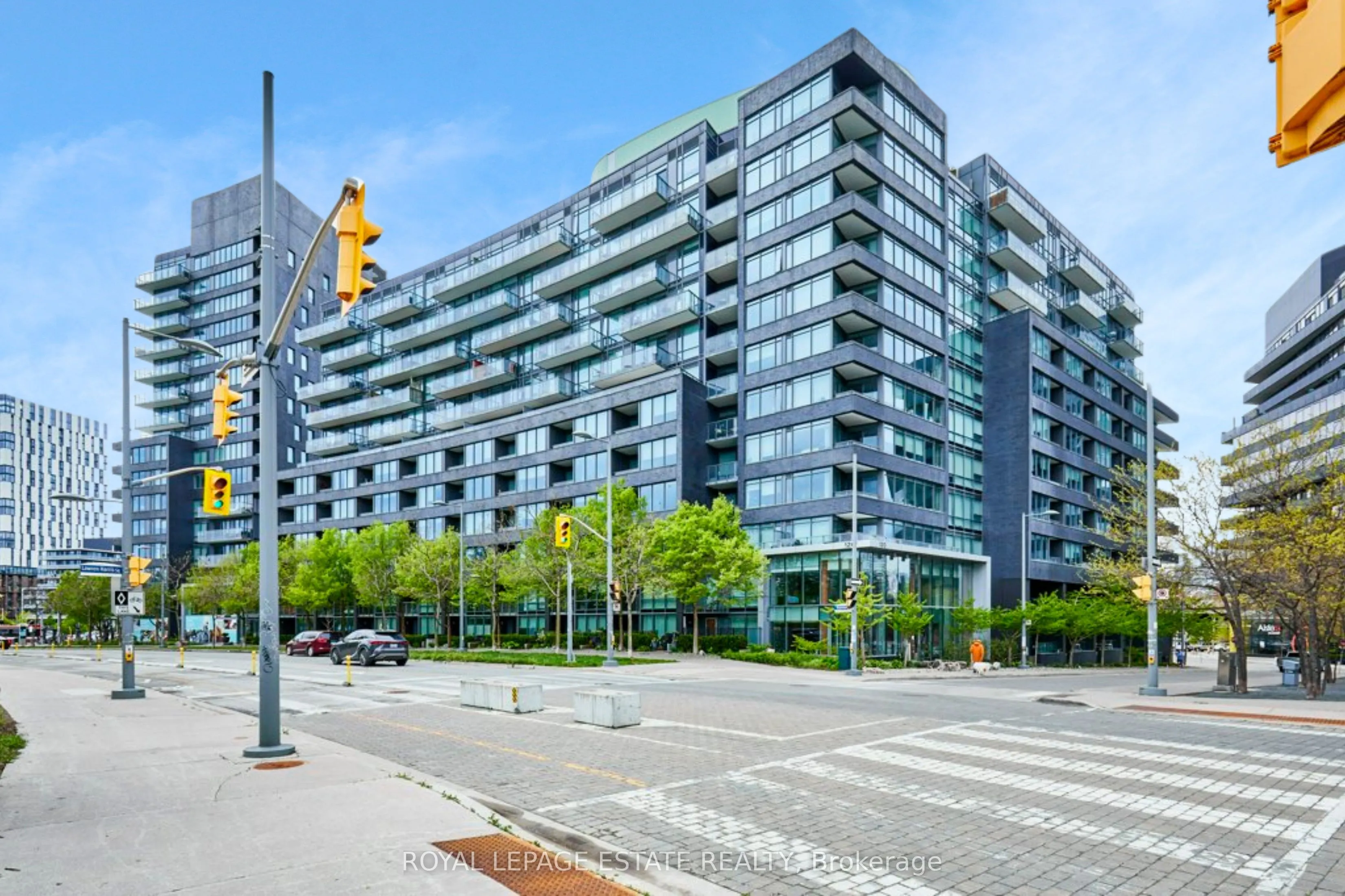 120 Bayview Avenue, #N419