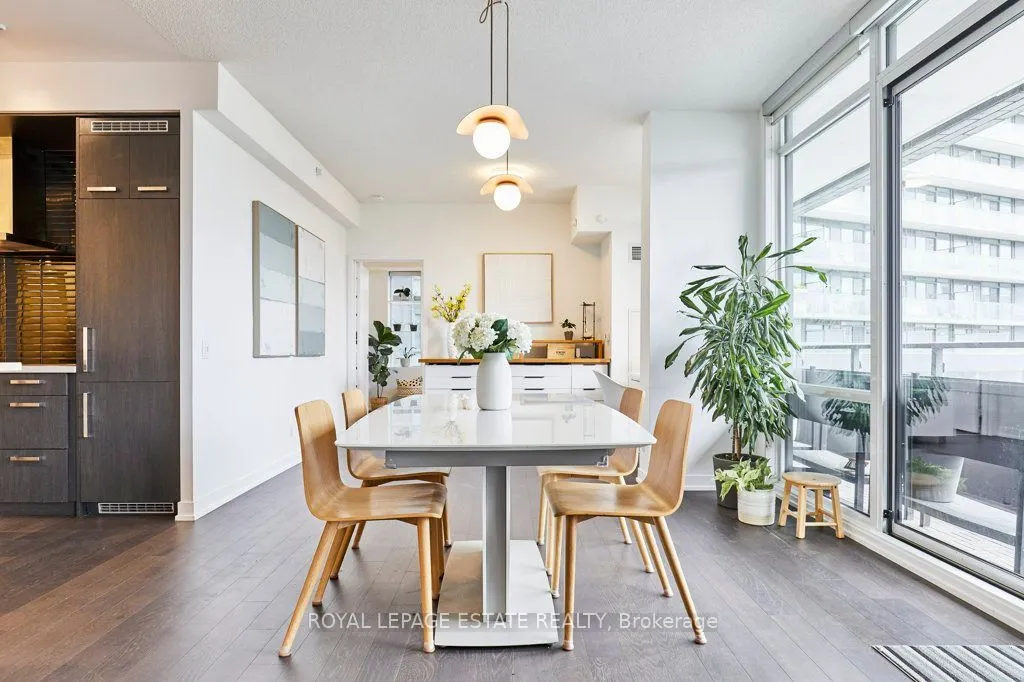 120 Bayview Avenue, #N419