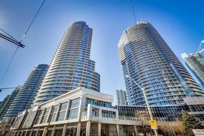 208 Queens Quay W, #1906