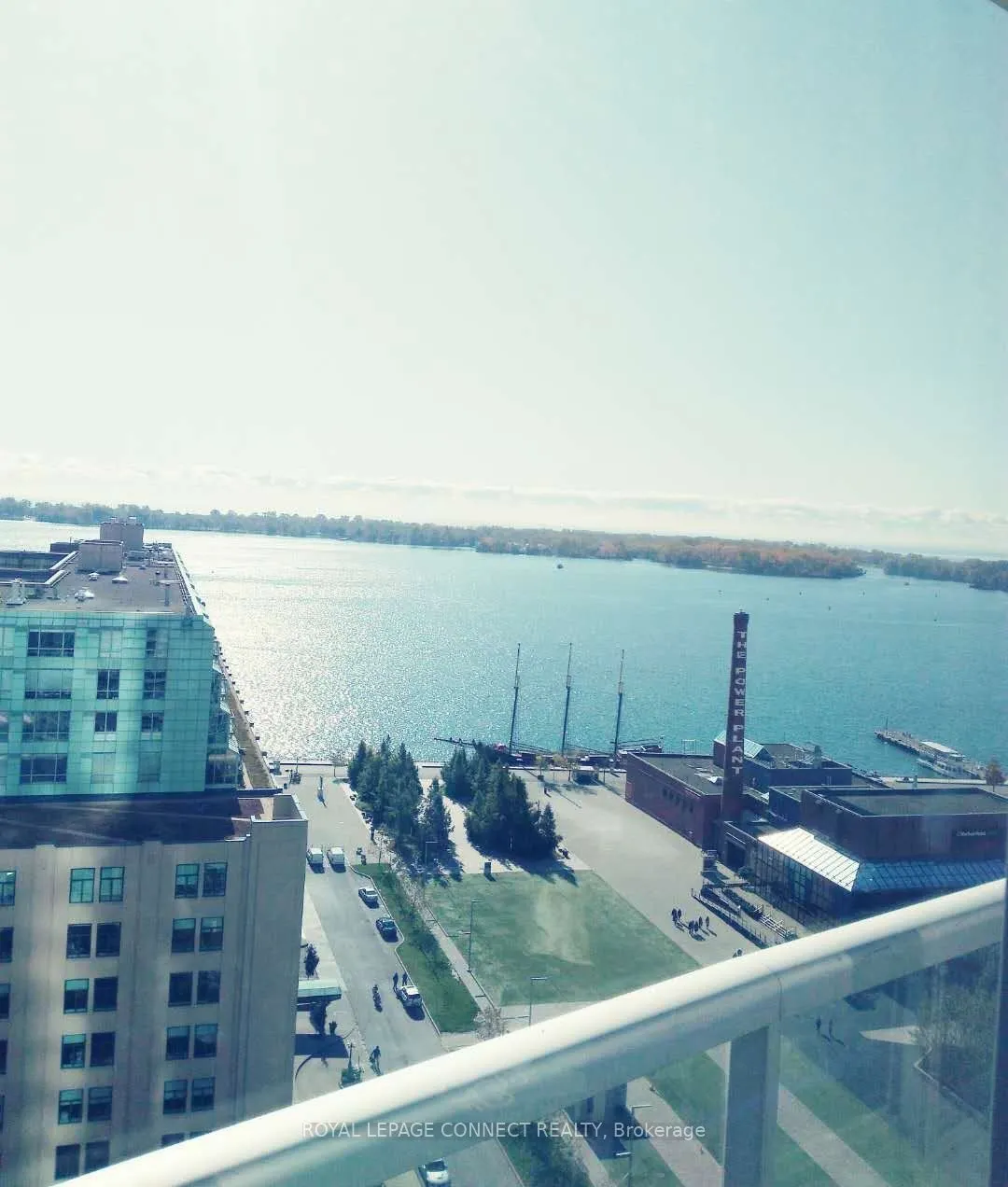 208 Queens Quay W, #1906