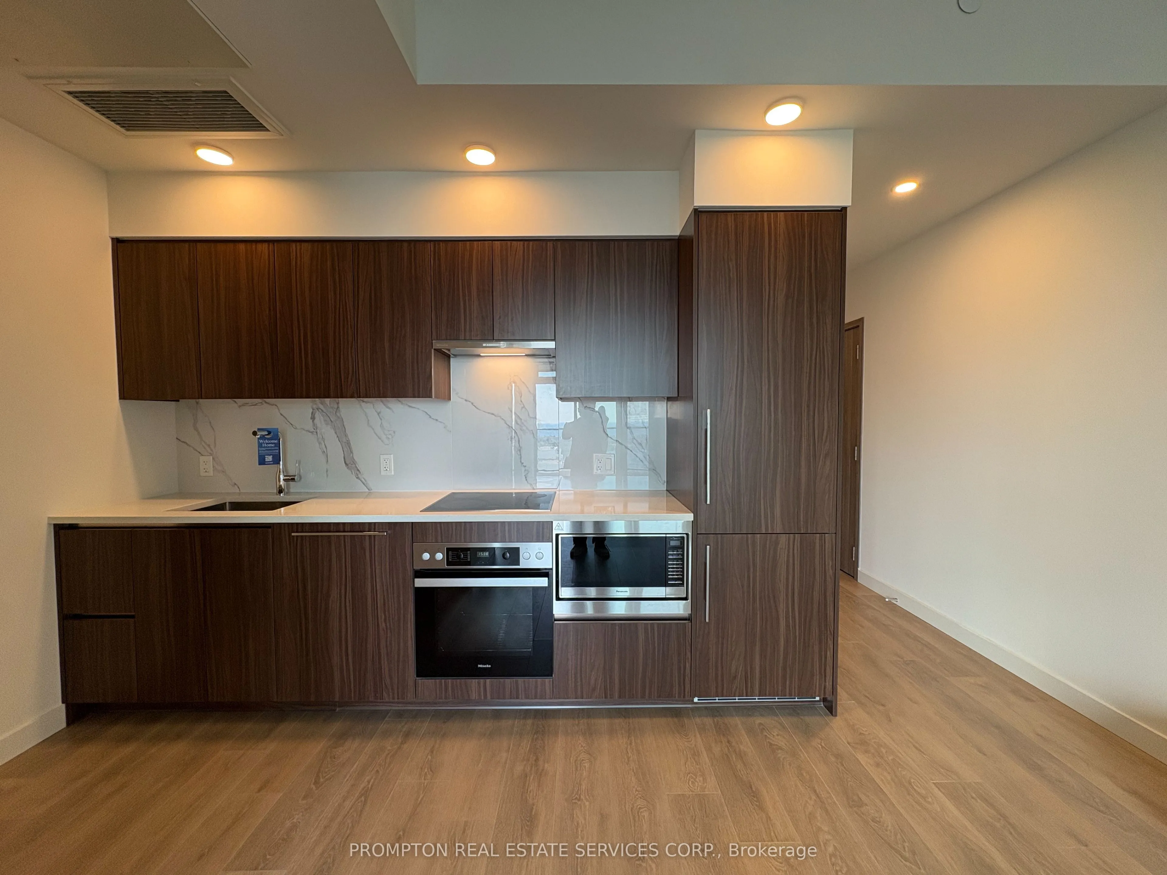 1 Concord Cityplace Way, #4805