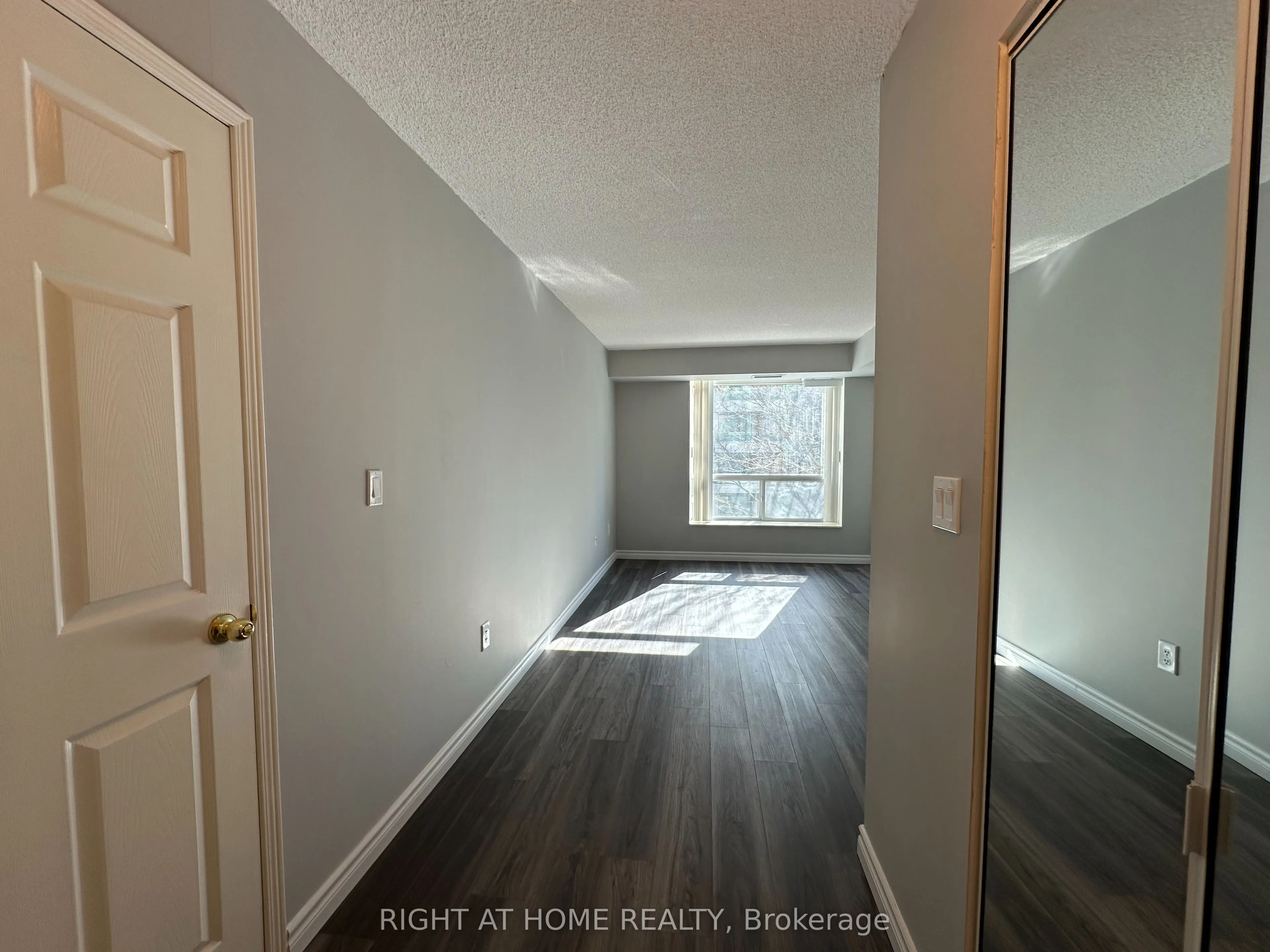 18 PEMBERTON Avenue, #309