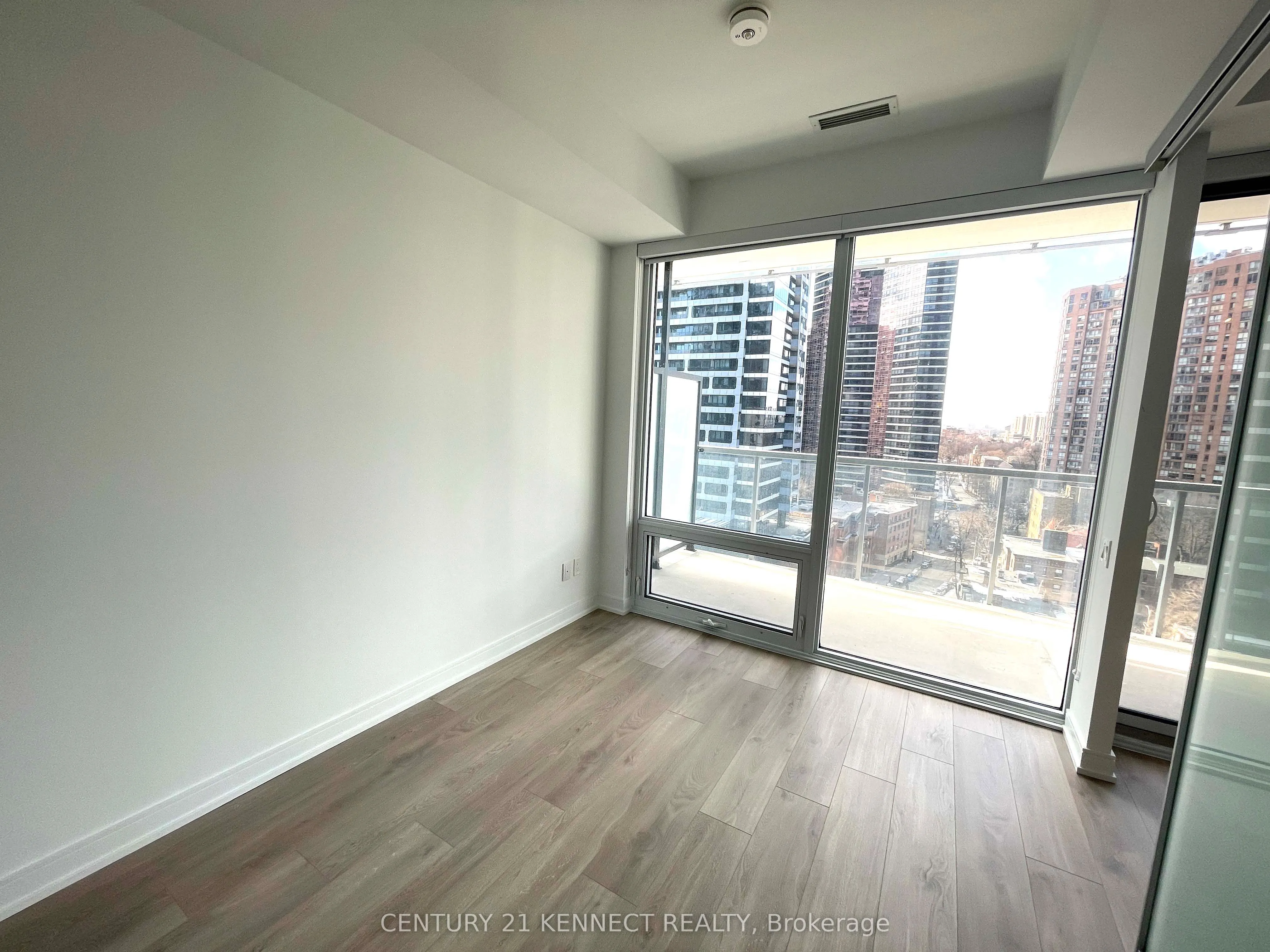 3 Gloucester Street, #1211