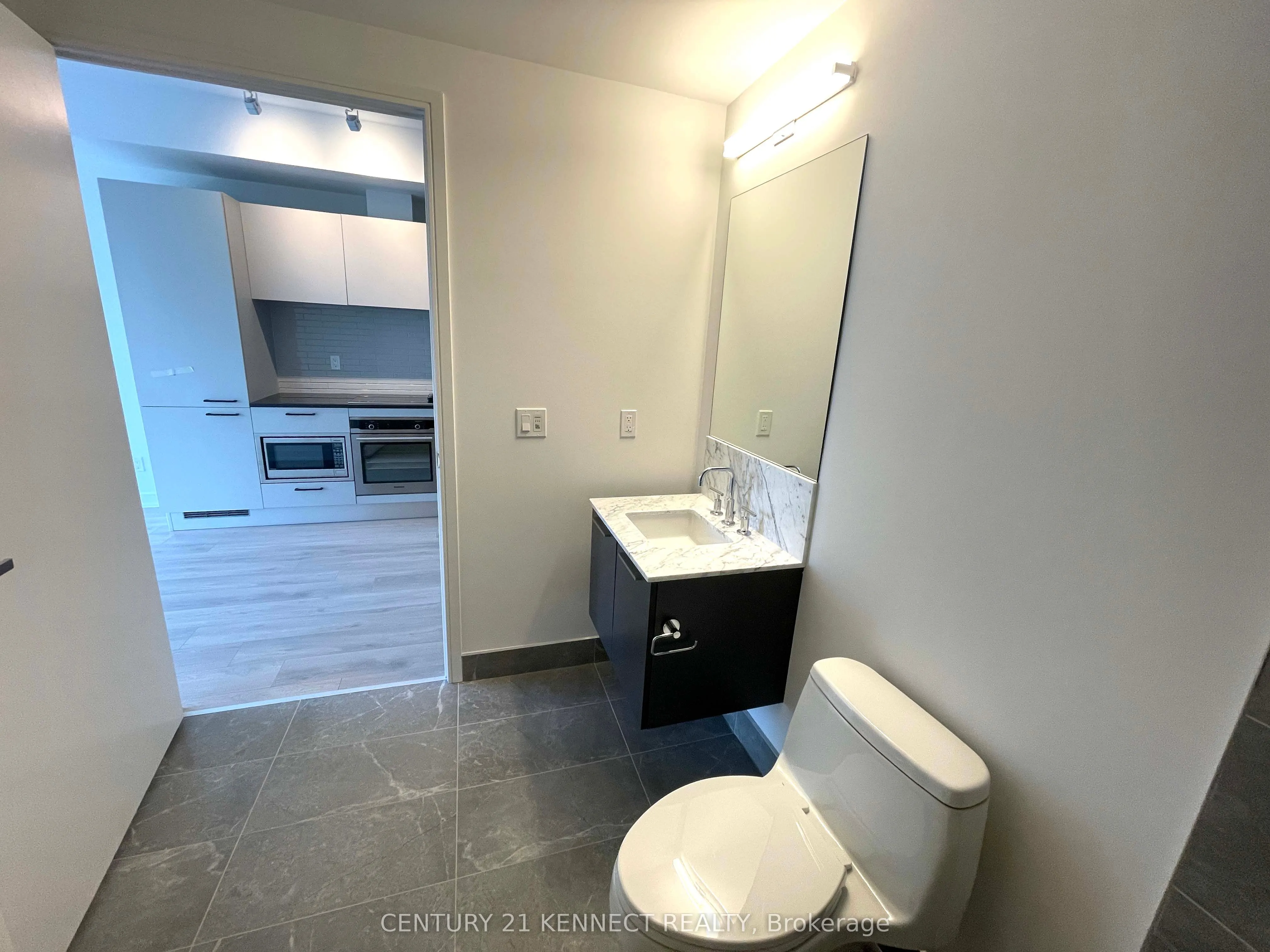 3 Gloucester Street, #1211
