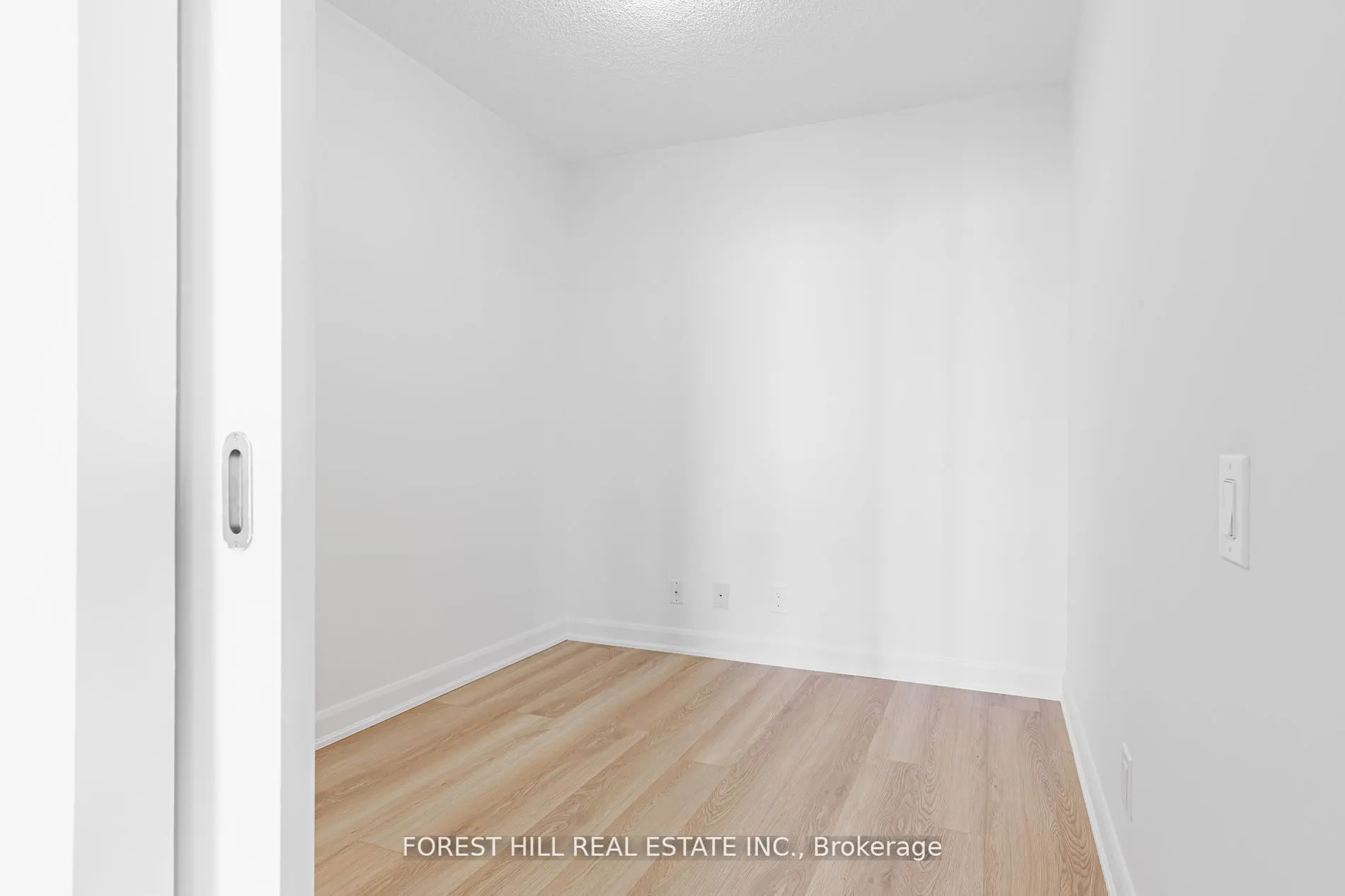 17 Anndale Drive, #2315