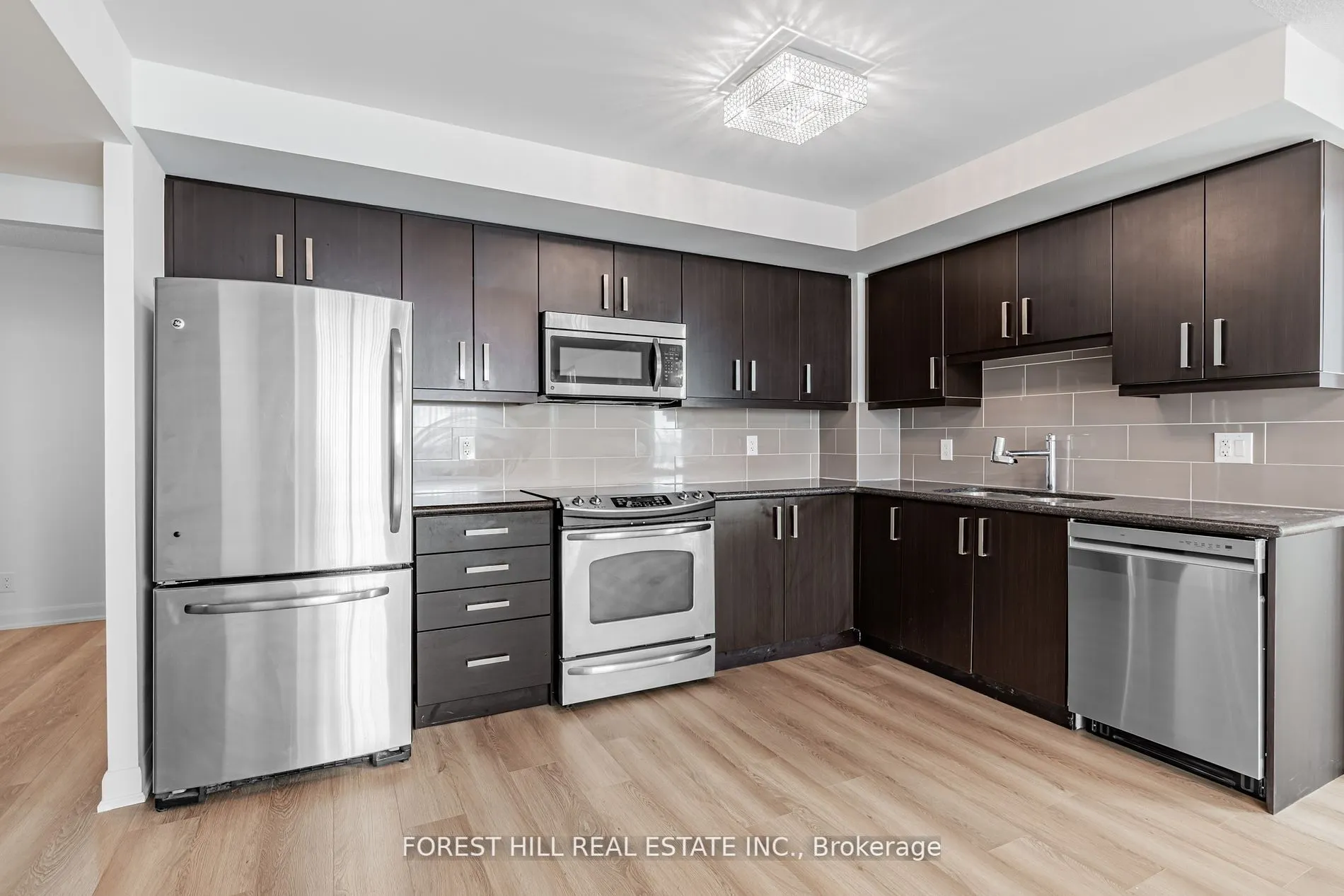 17 Anndale Drive, #2315