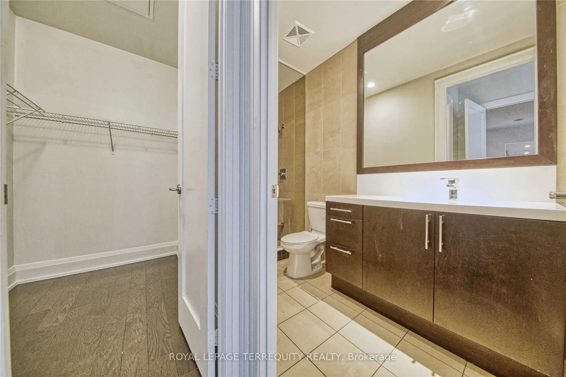 2 Anndale Drive, #3401