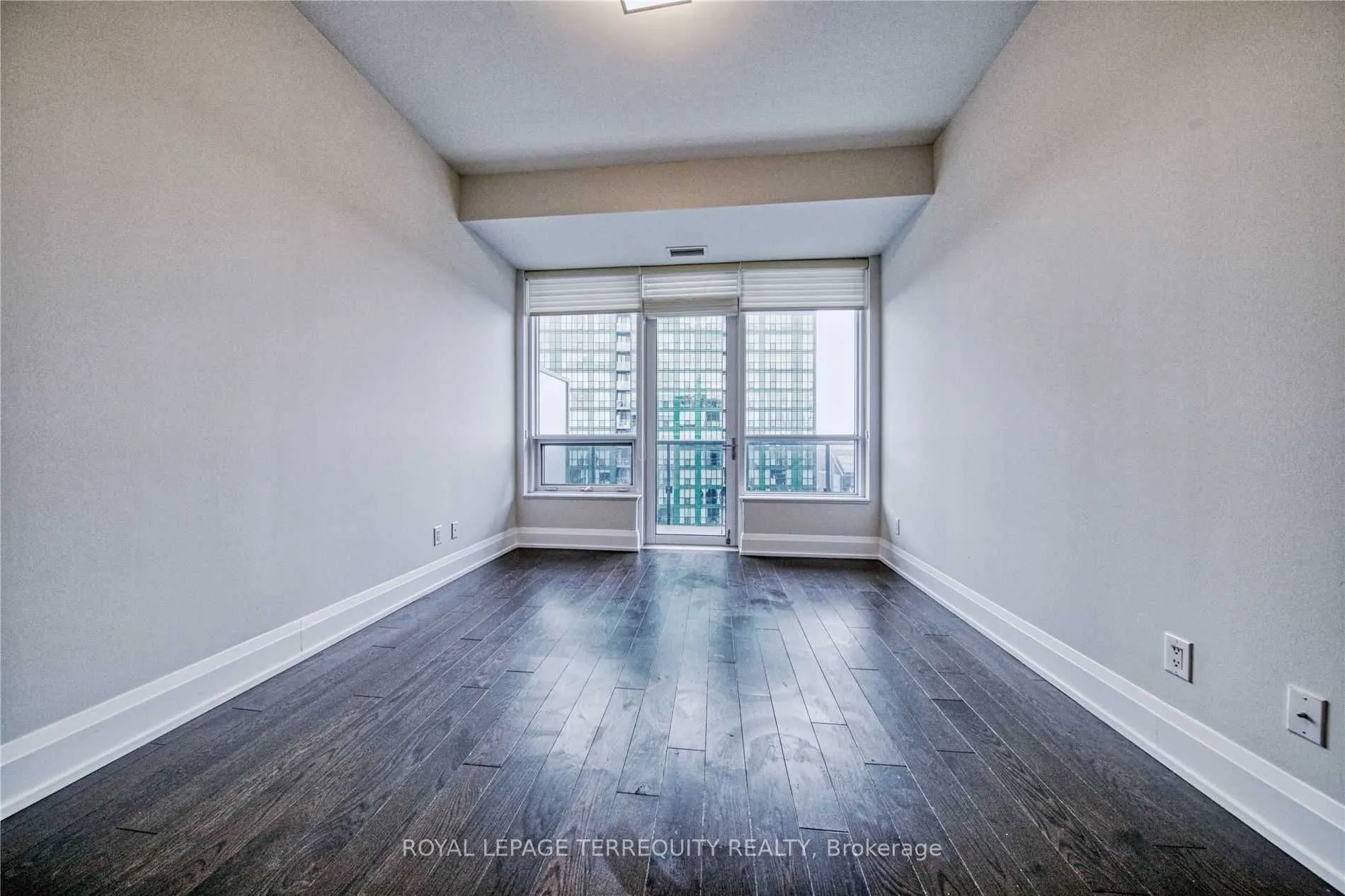 2 Anndale Drive, #3401
