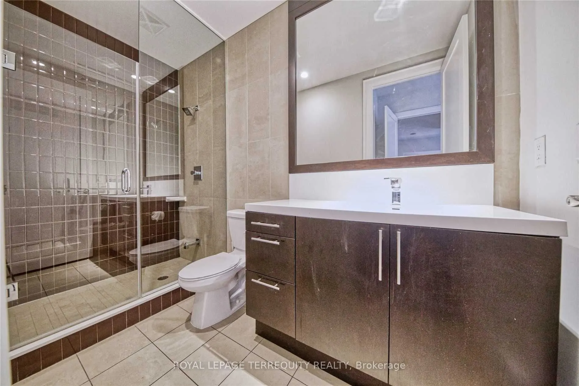 2 Anndale Drive, #3401