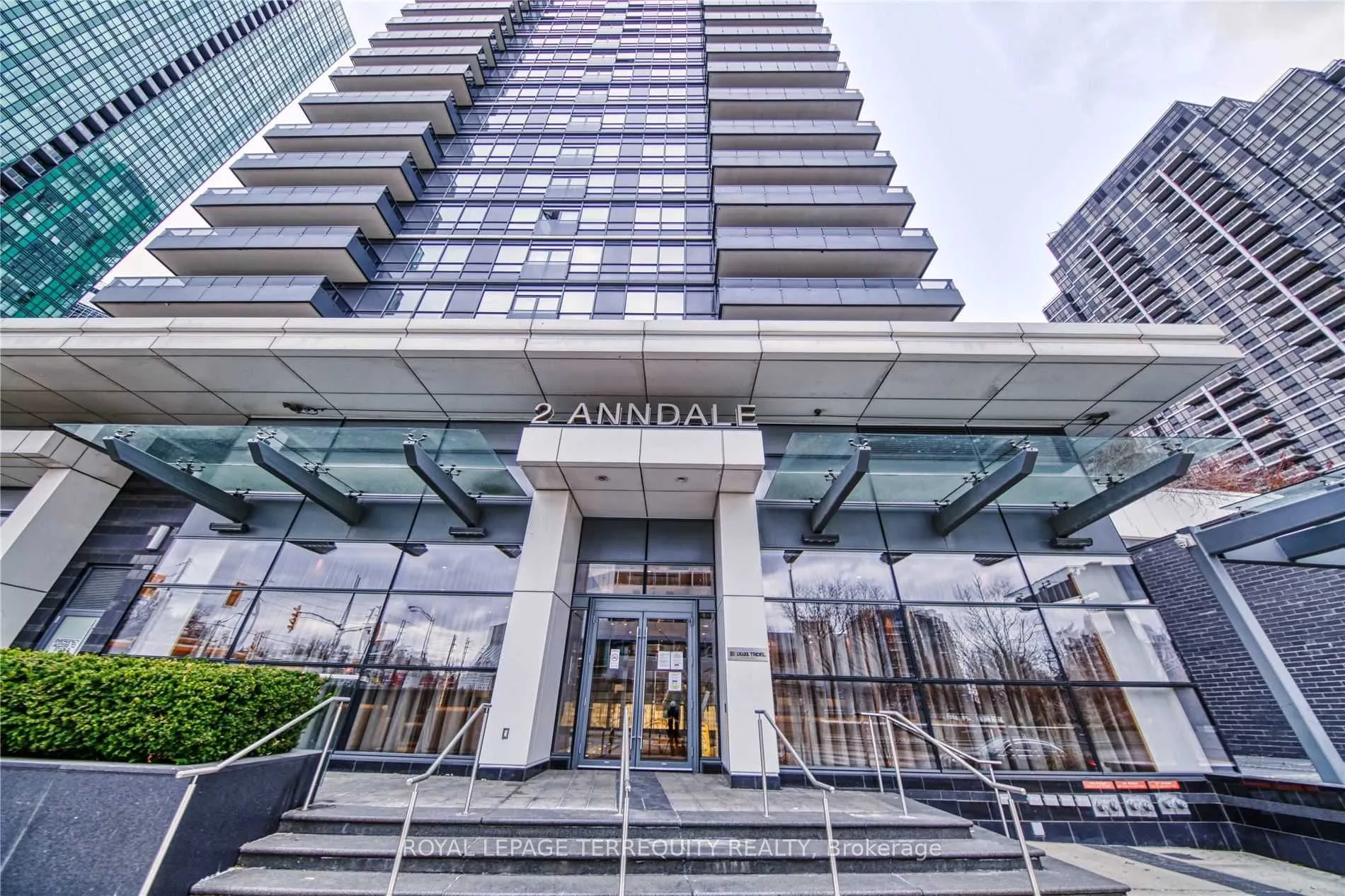 2 Anndale Drive, #3401