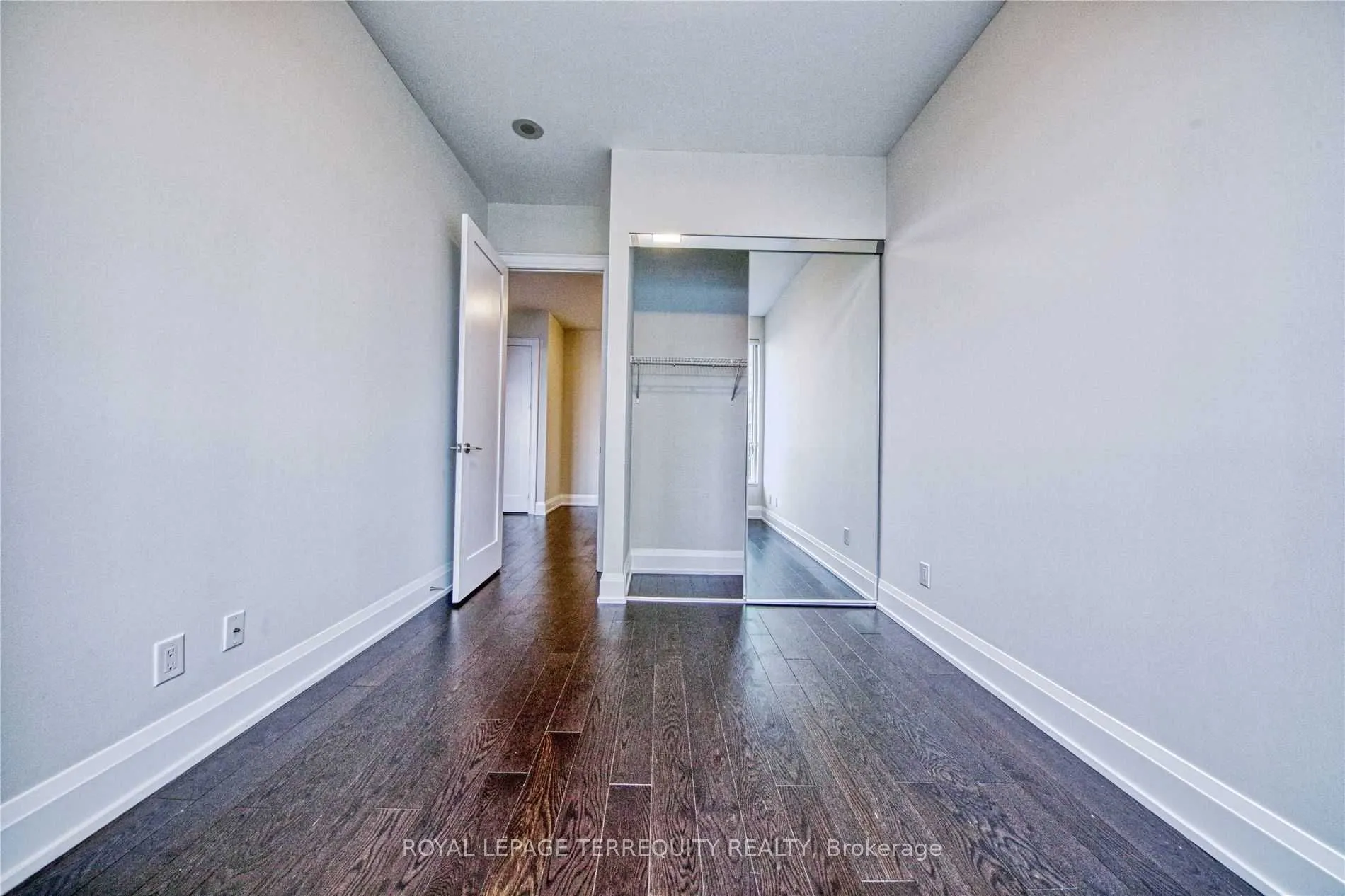 2 Anndale Drive, #3401