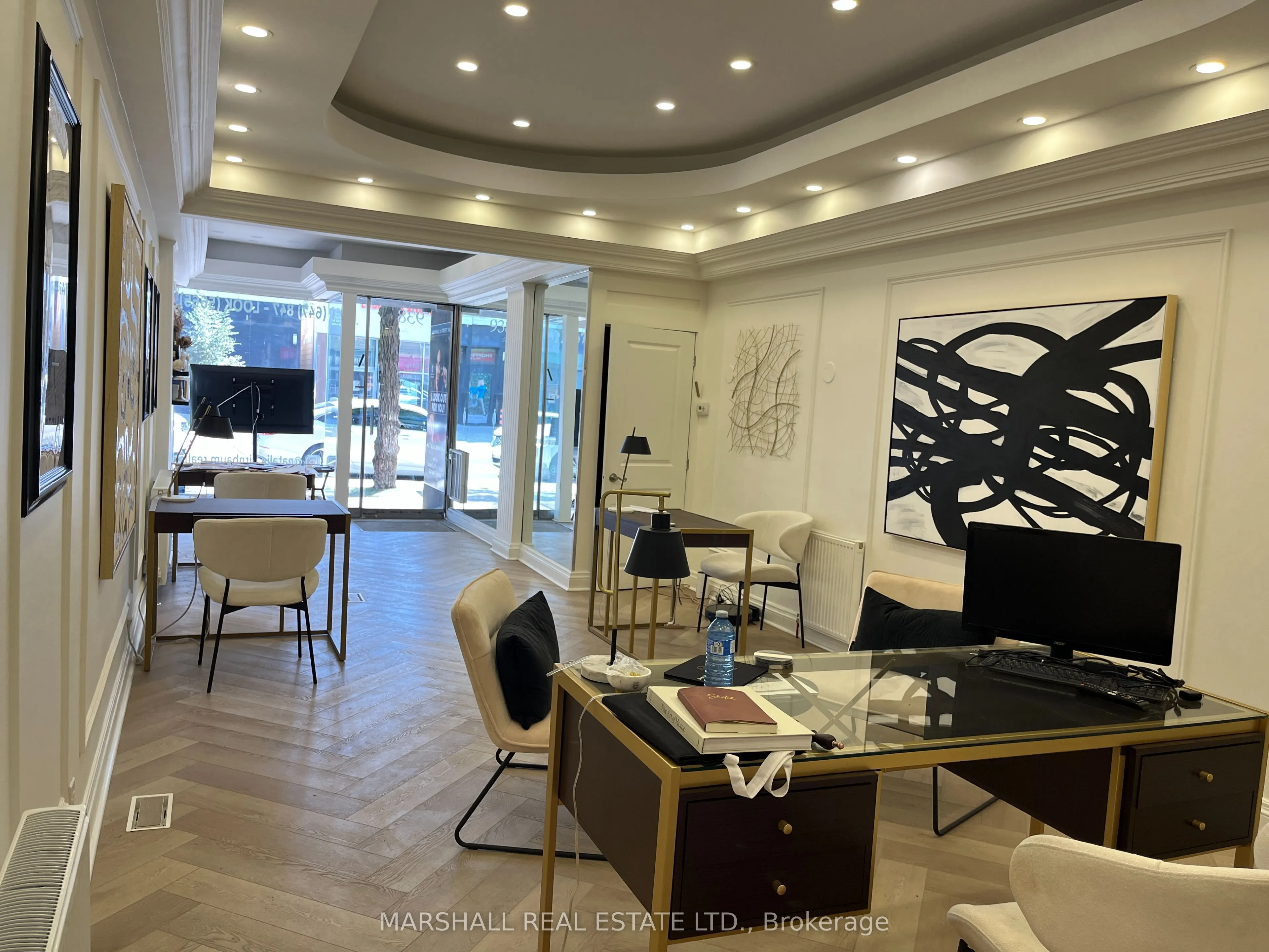 938 Eglinton Avenue W