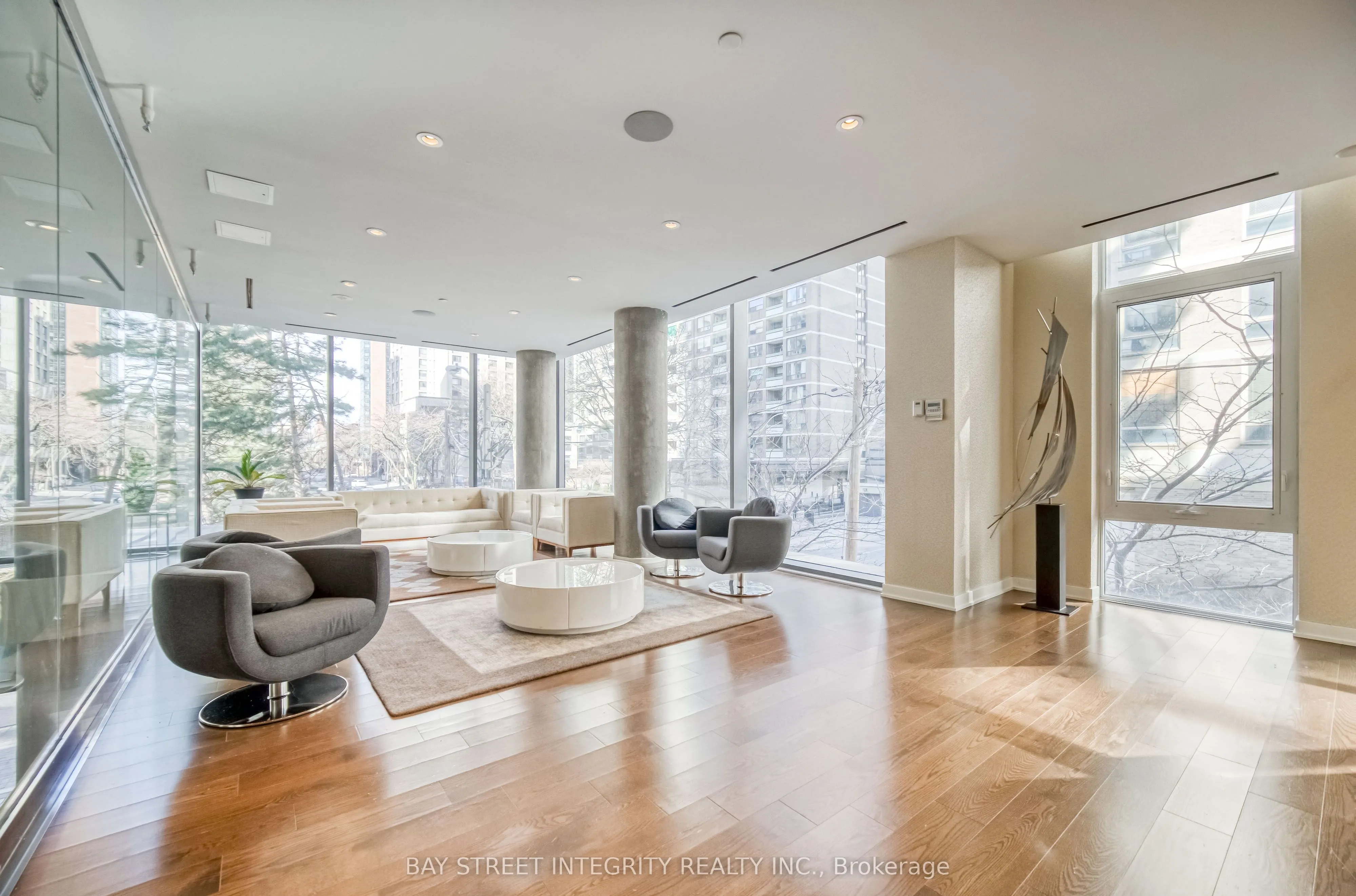 75 St Nicholas Street, #2105
