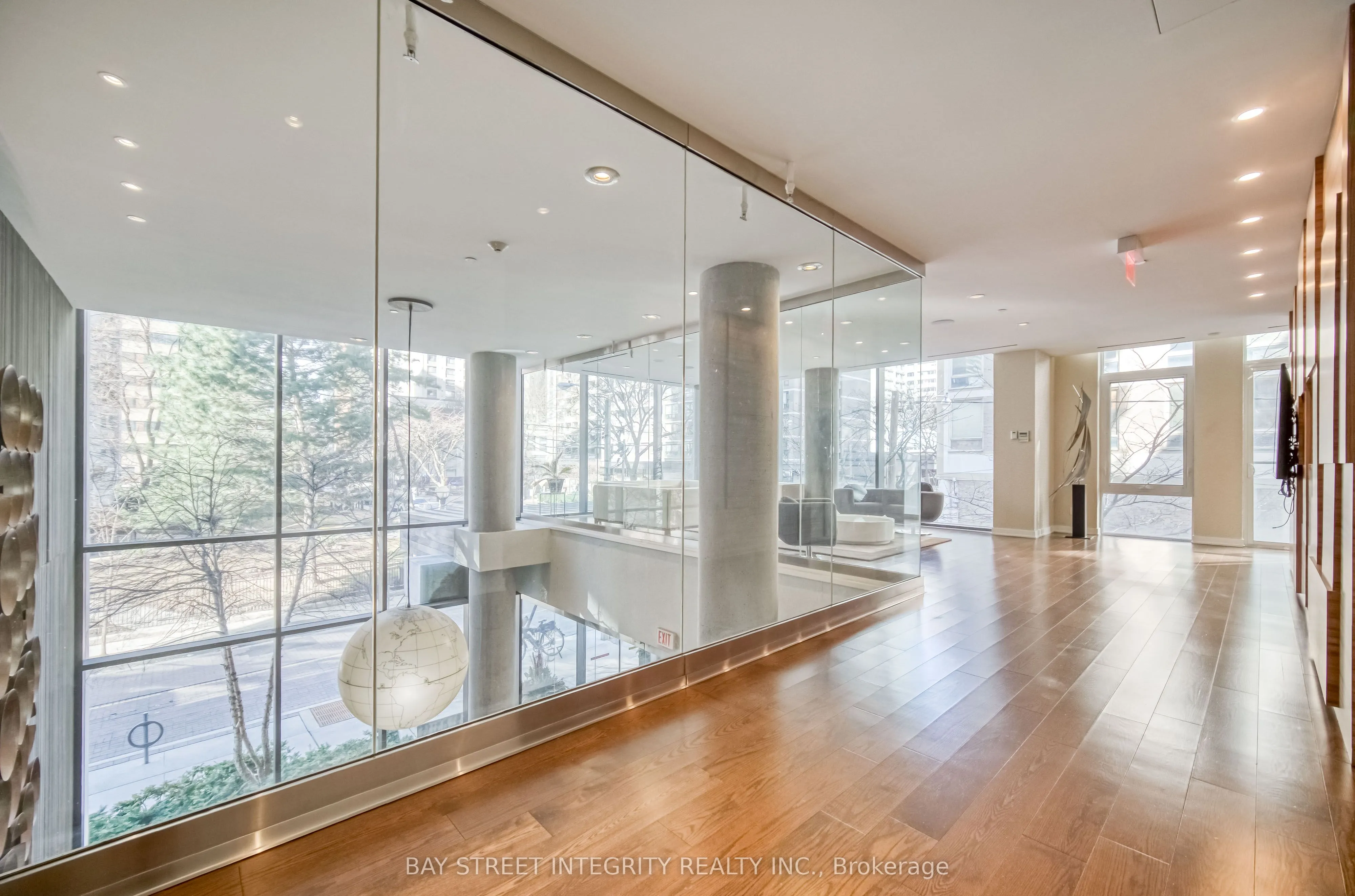 75 St Nicholas Street, #2105