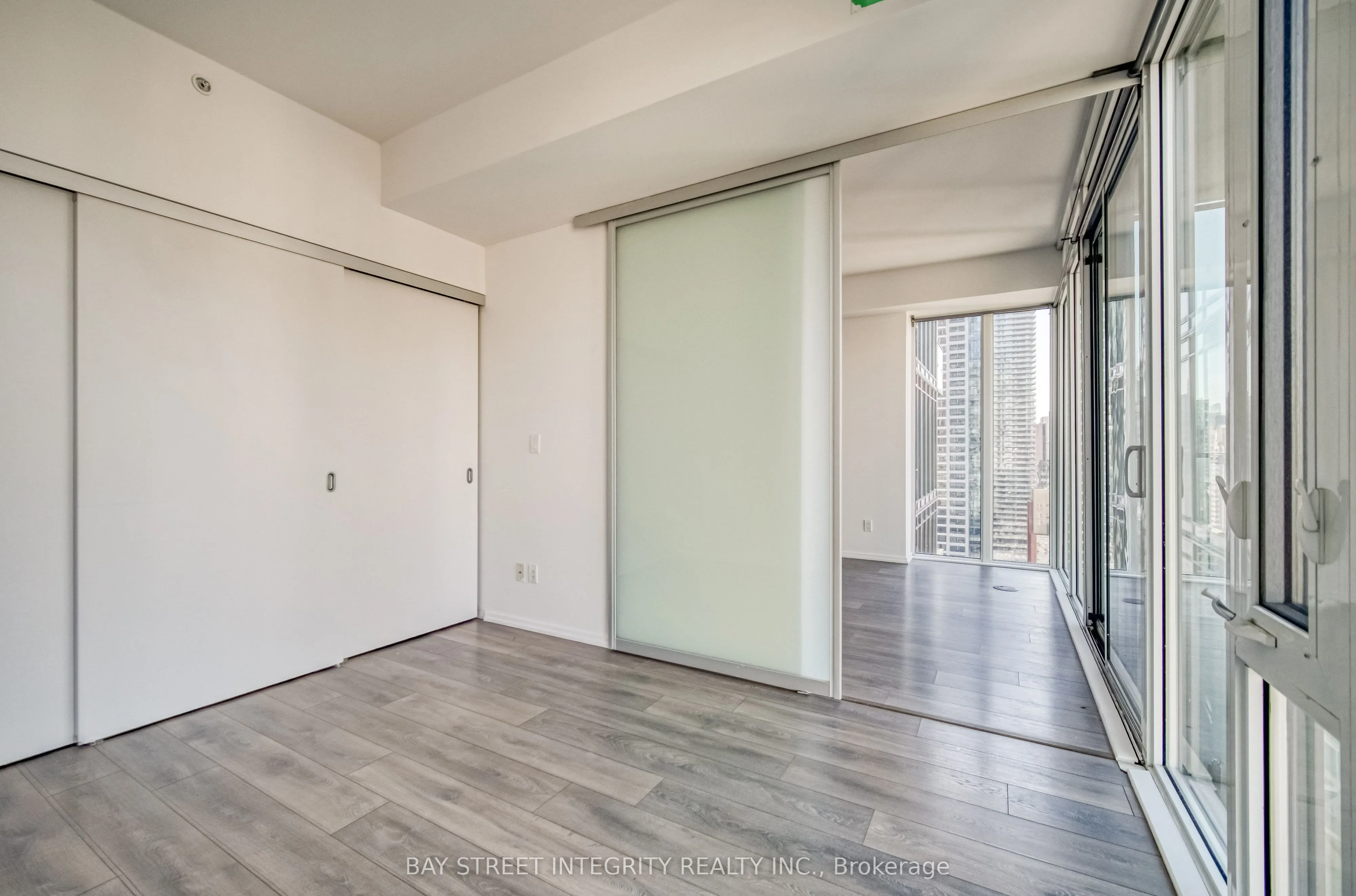 75 St Nicholas Street, #2105