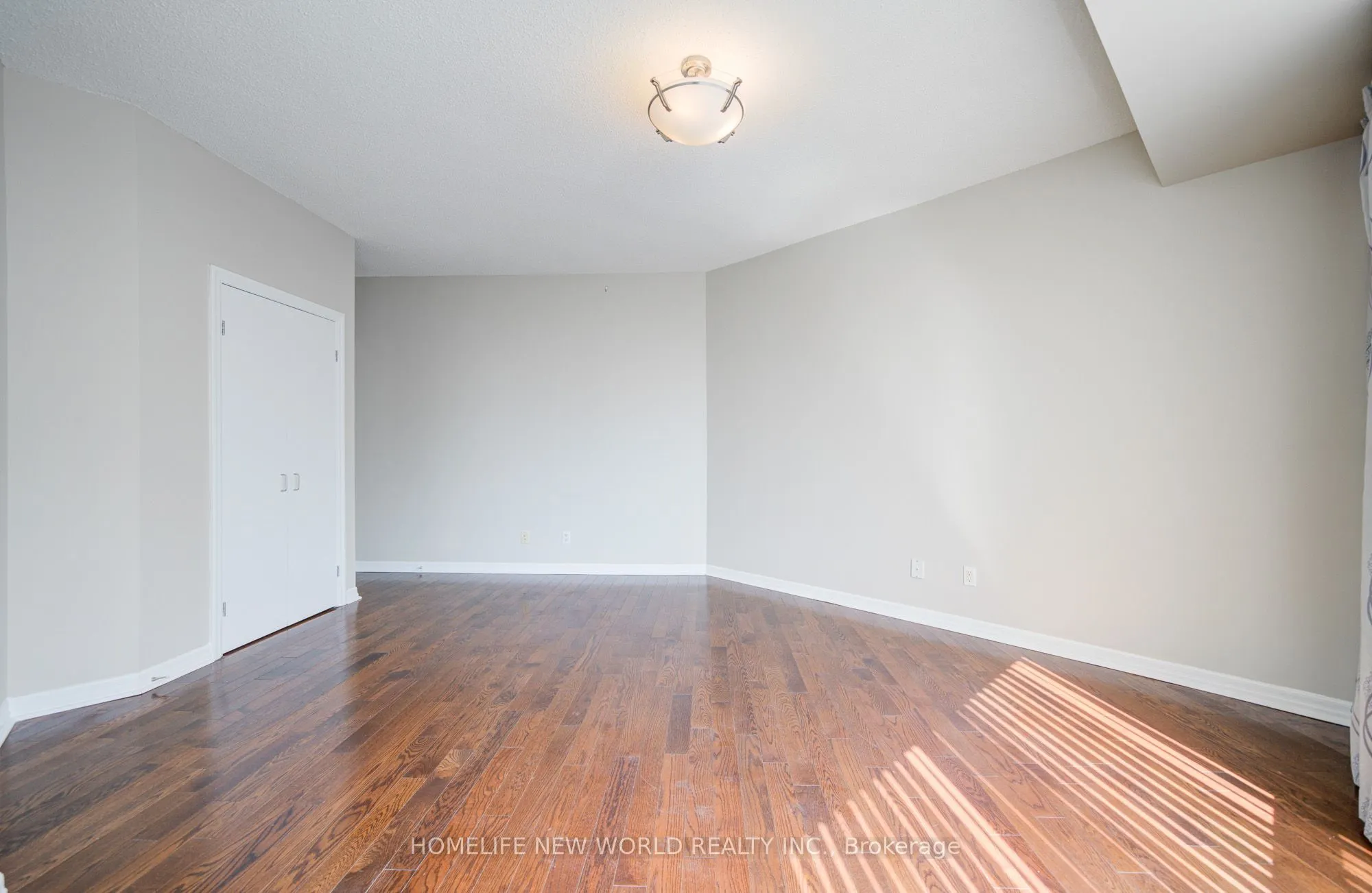 300 Bloor Street E, #2506
