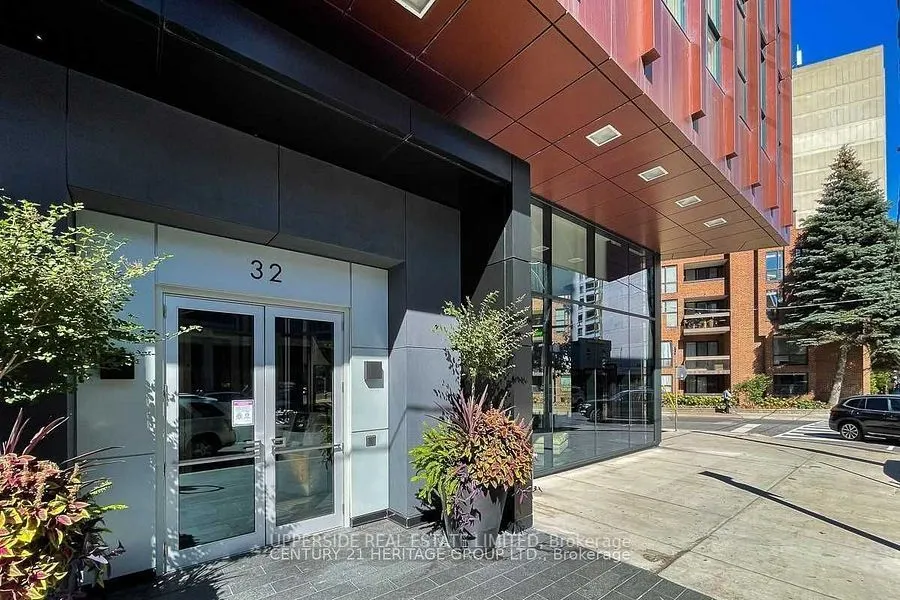 32 Davenport Road, #1808