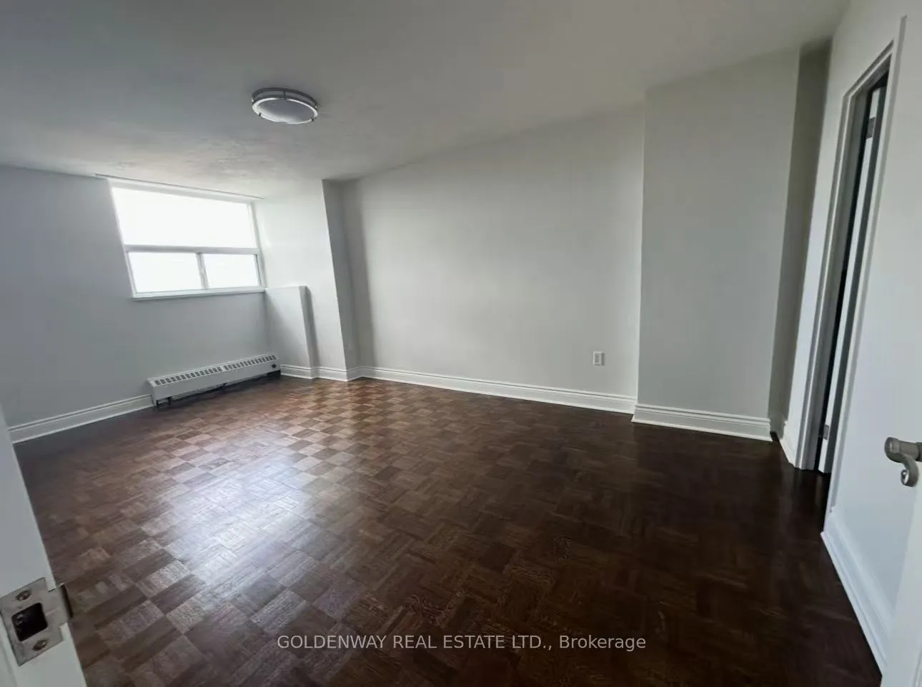 5949 Yonge Street, #802
