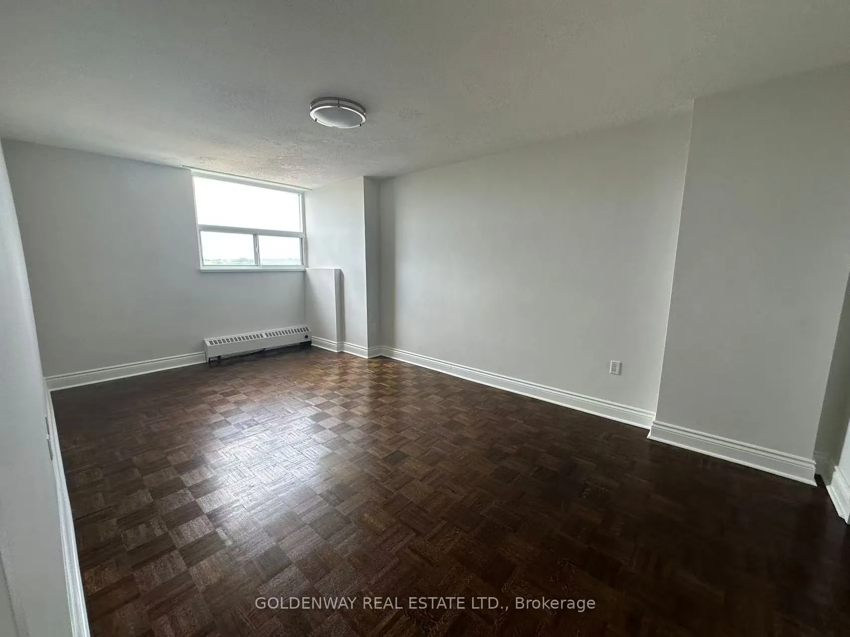 5949 Yonge Street, #802