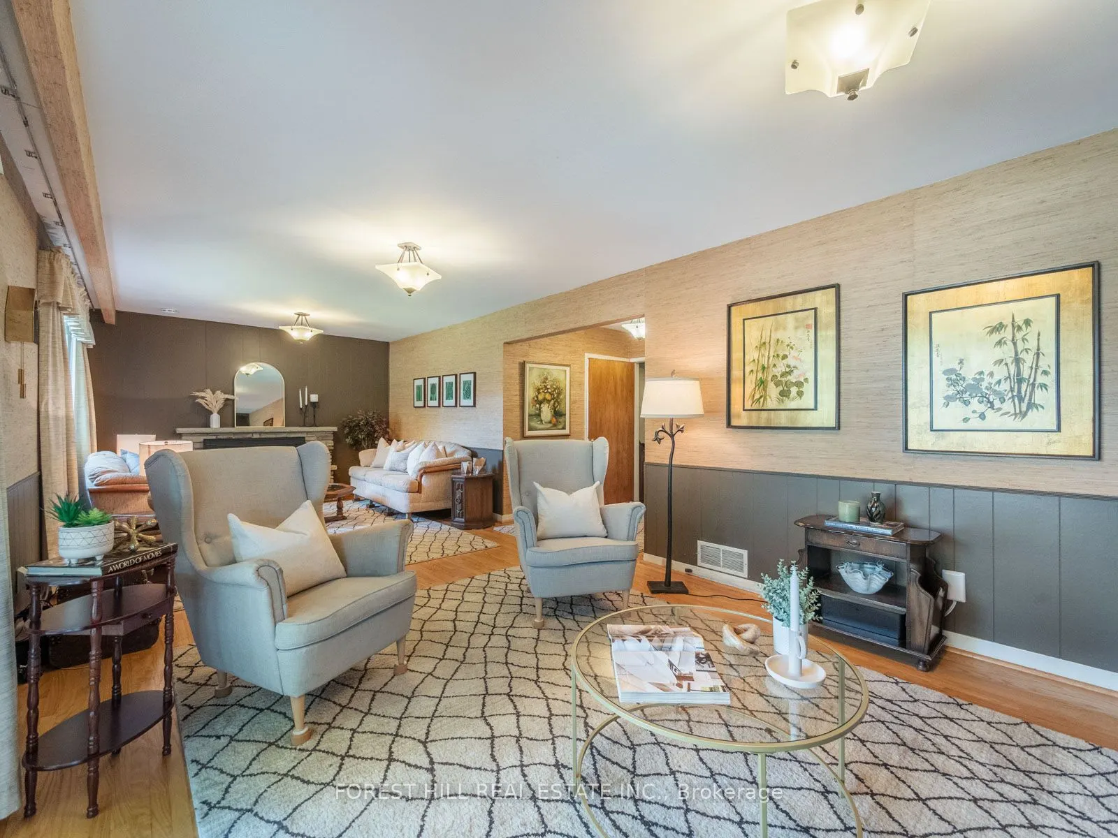 16 Oldborough Circle