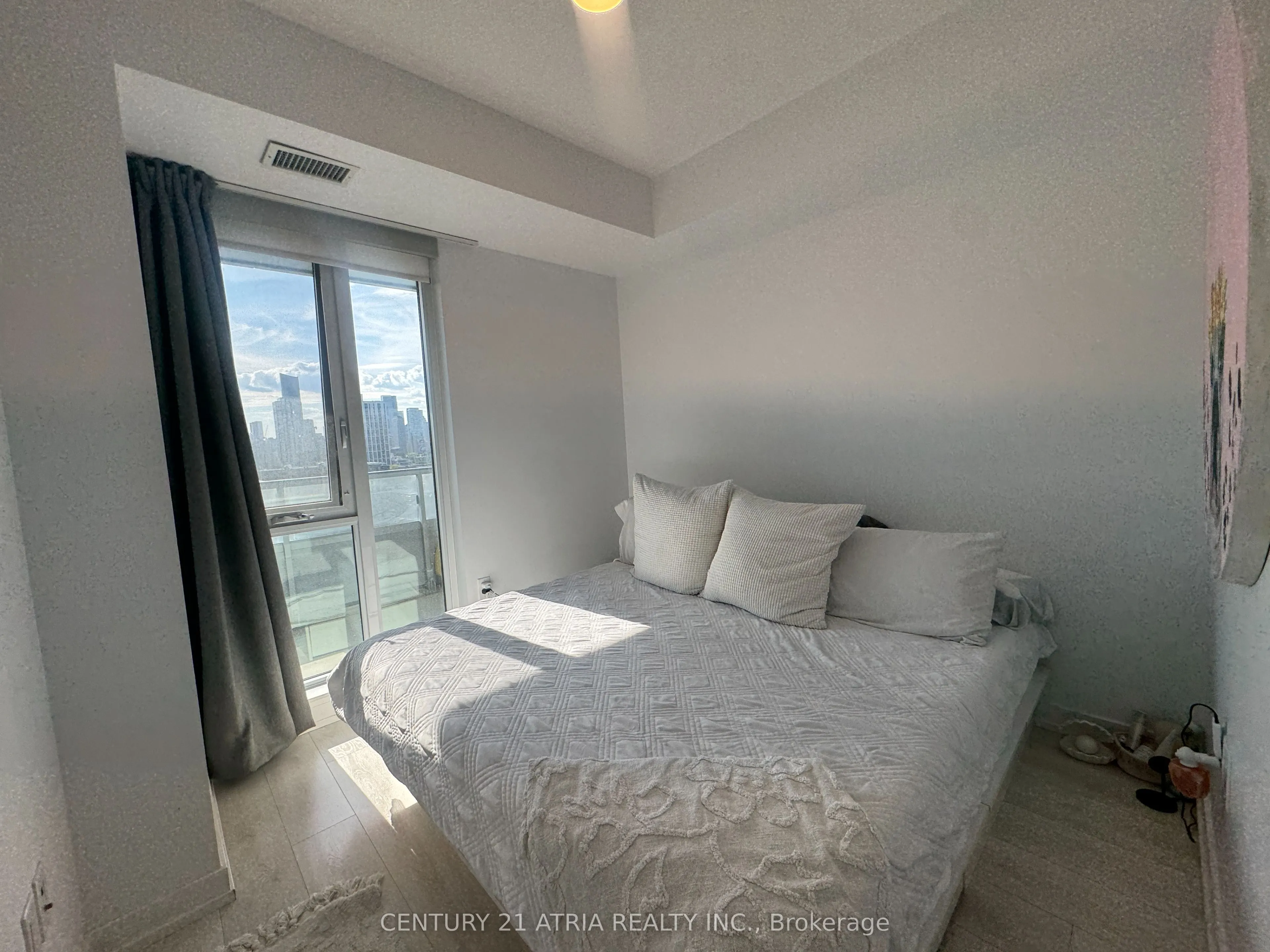 225 Sumach Street, #1608