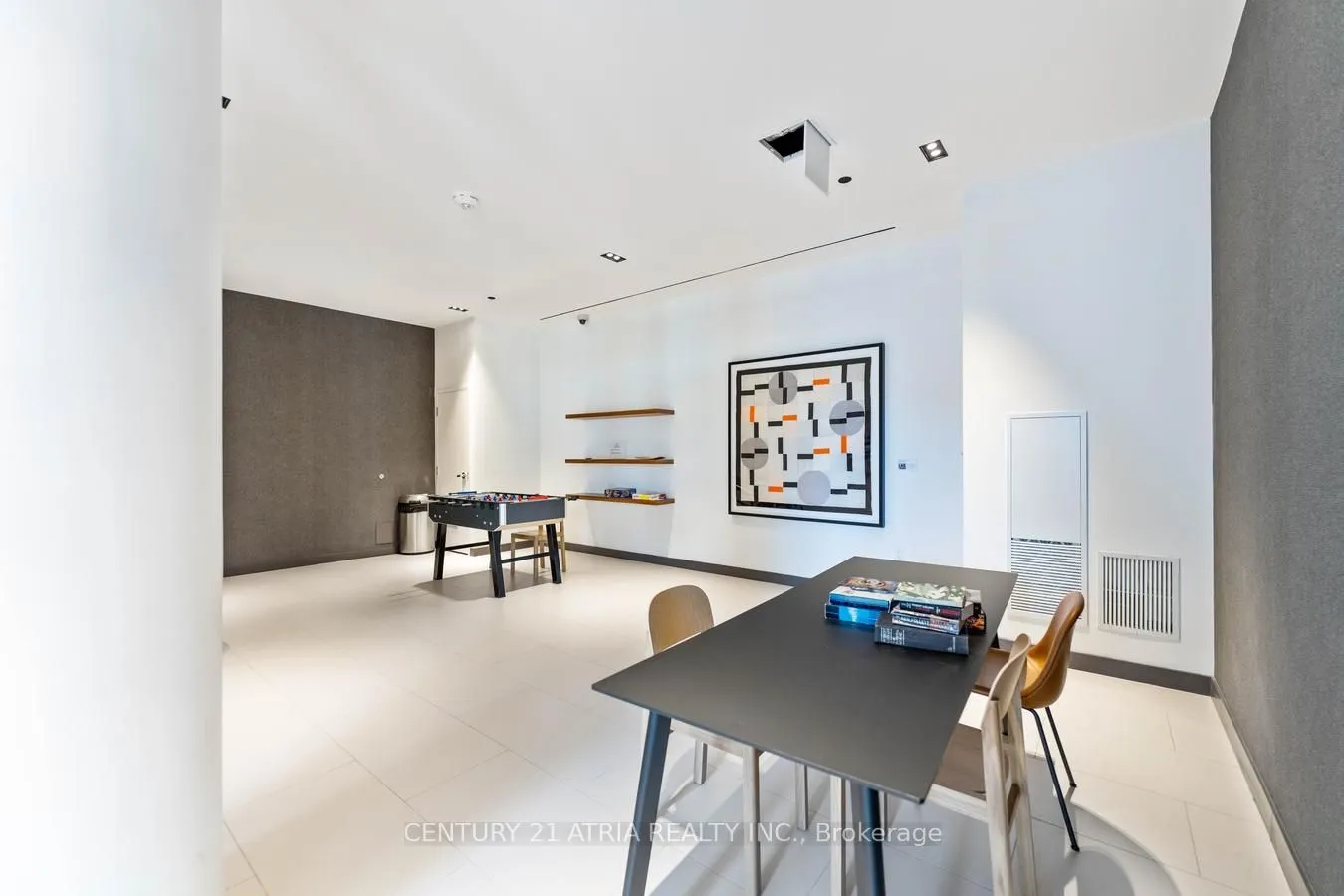 225 Sumach Street, #1608