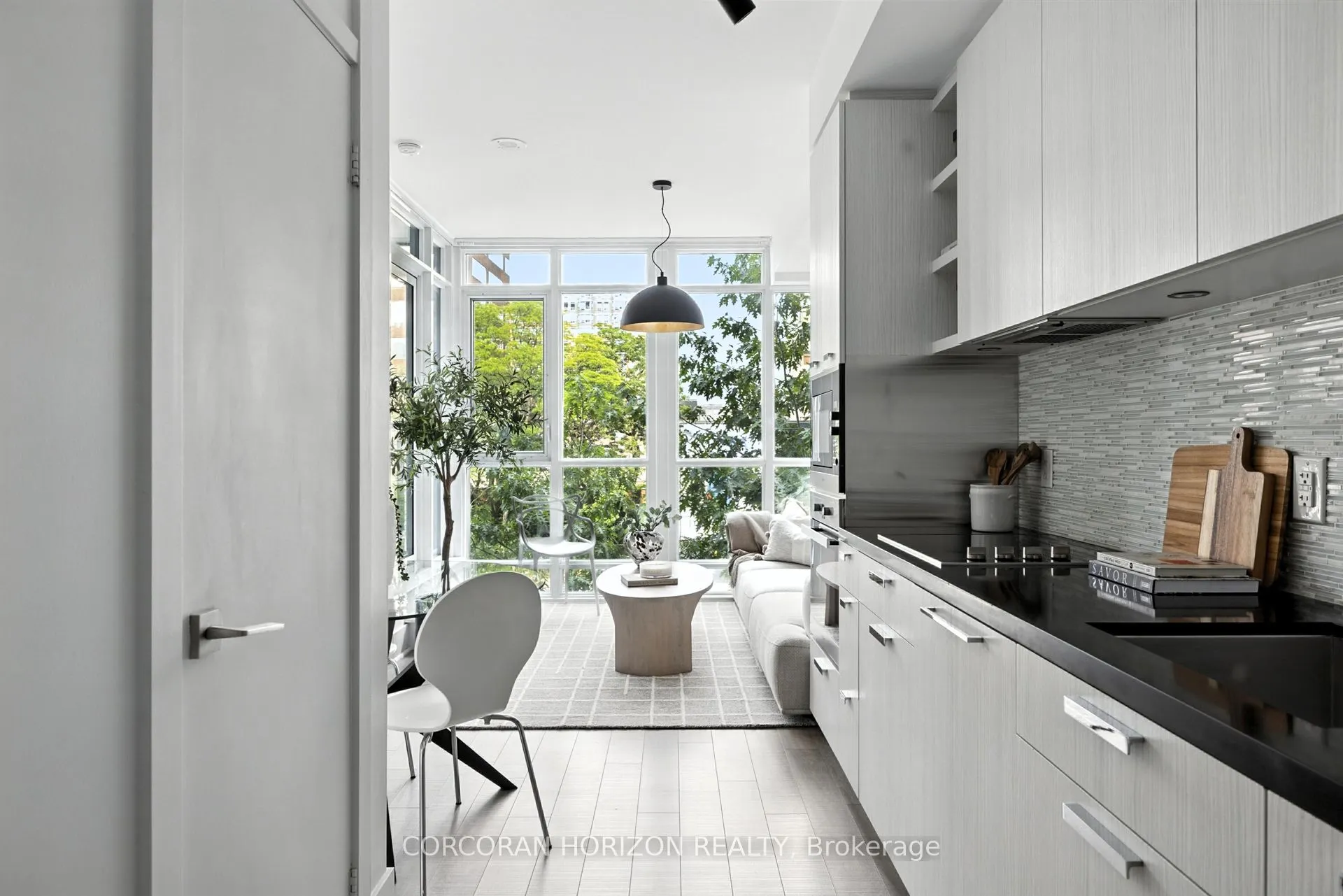 32 Davenport Road, #306