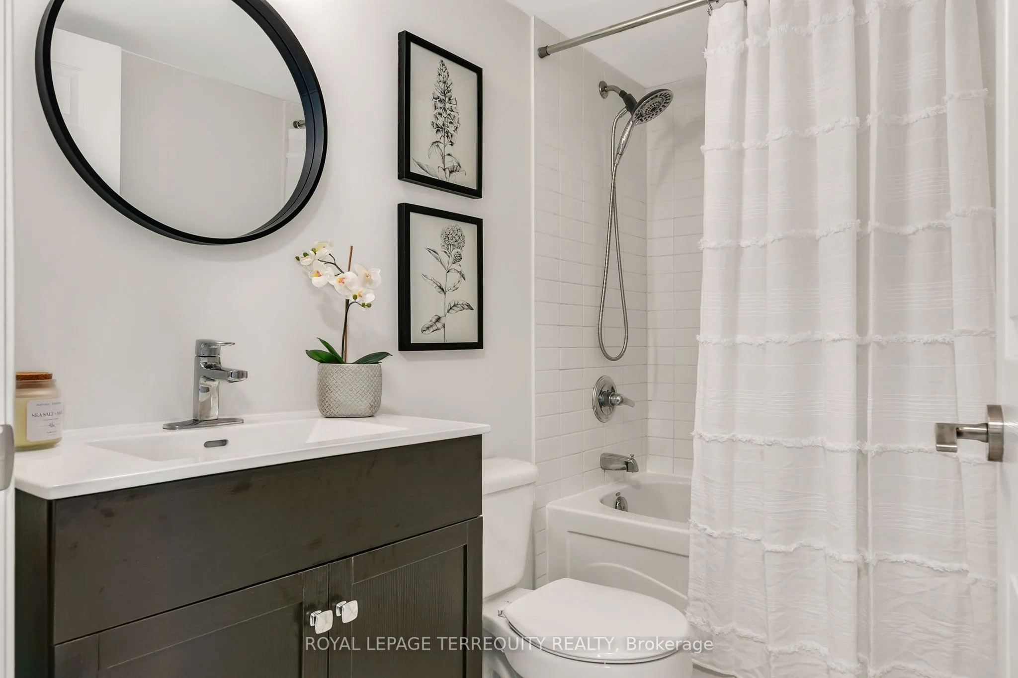 120 Dallimore Circle, #515